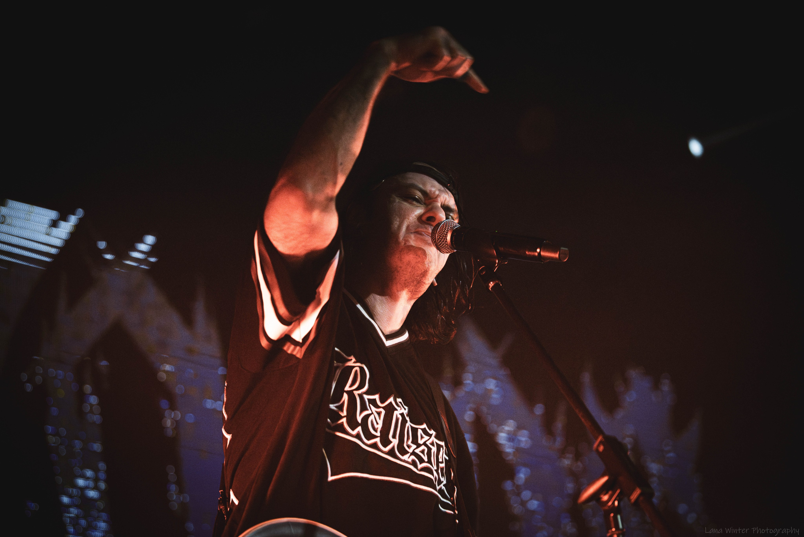 7000$ (25 января 2025 года, Москва, клуб Урбан). Фотограф Светлана Блинова, Москва и Московская область