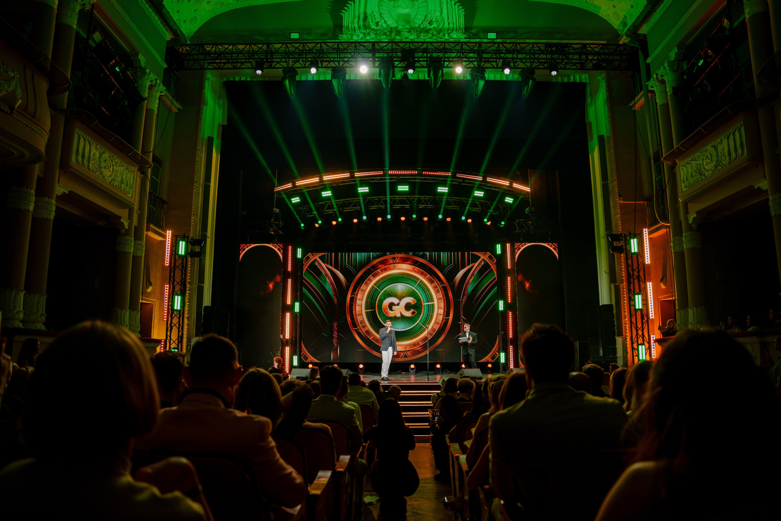 Репортажный фотограф на премию