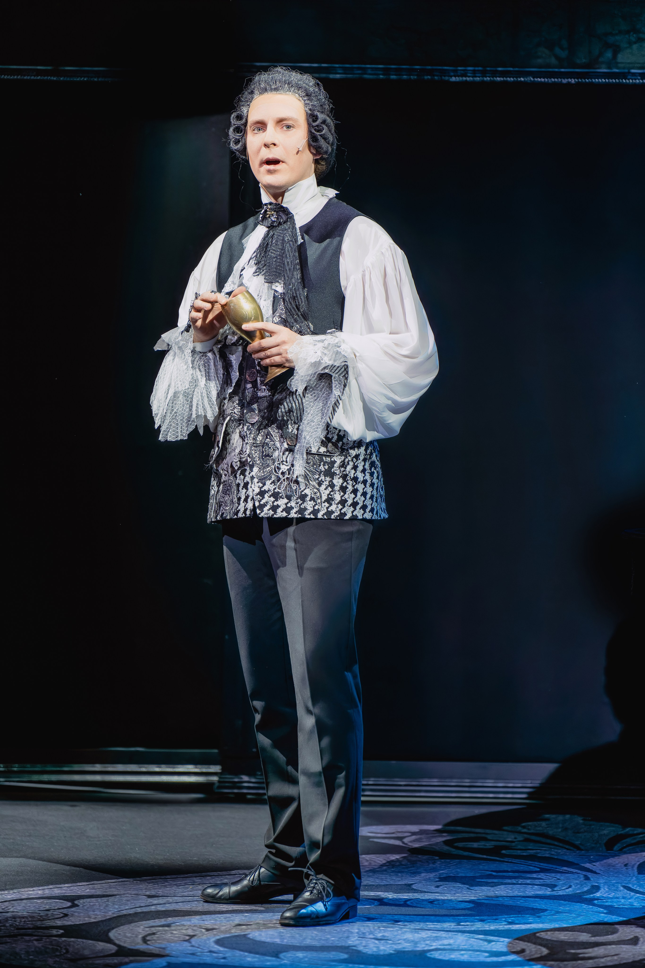 Театр Терезы Дуровой: Моцарт и Сальери. Сайт фотографа Сергея Абрамова