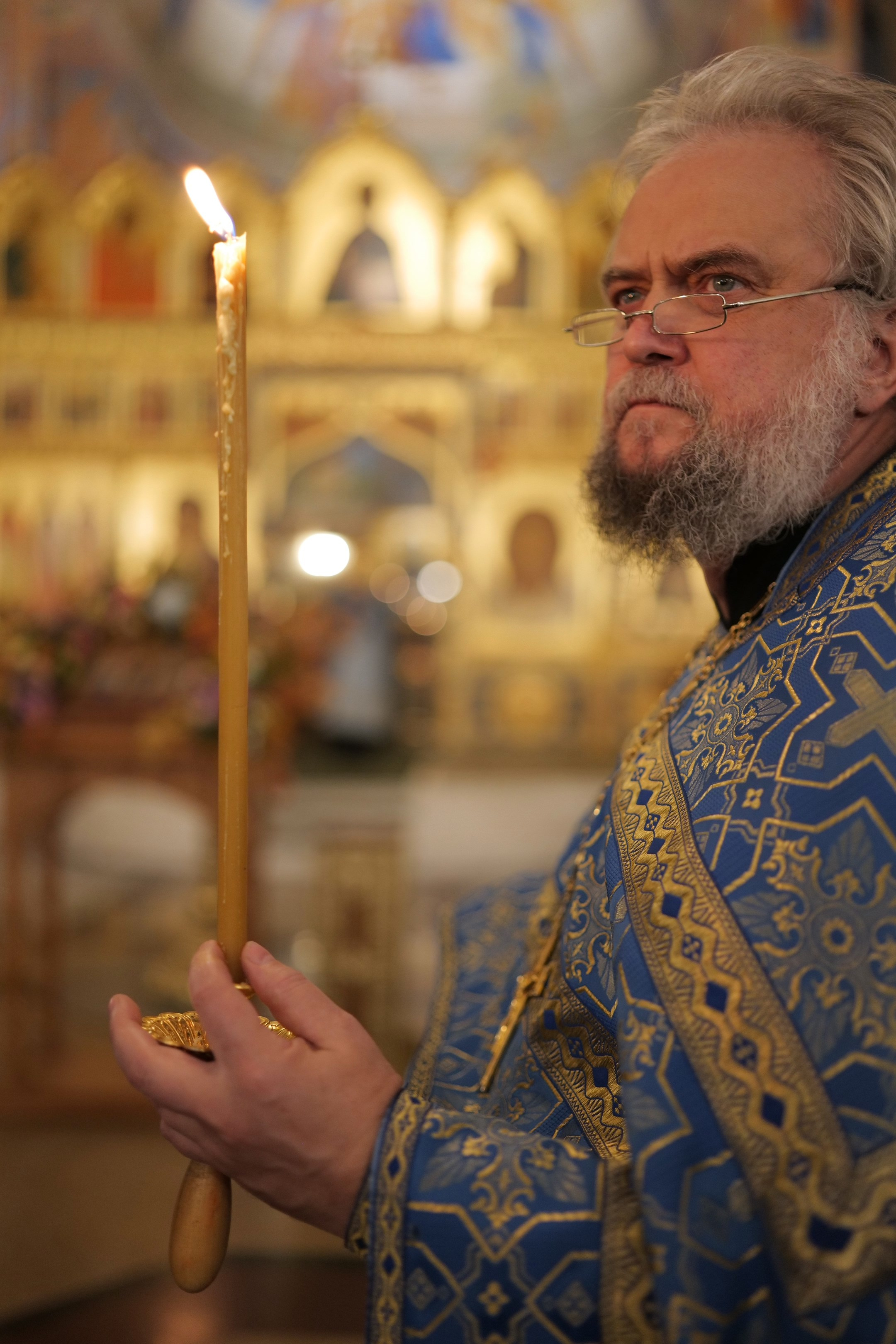 Всенощное бдение на Покров в храме прп. Андрея Рублева. Церковный фотограф