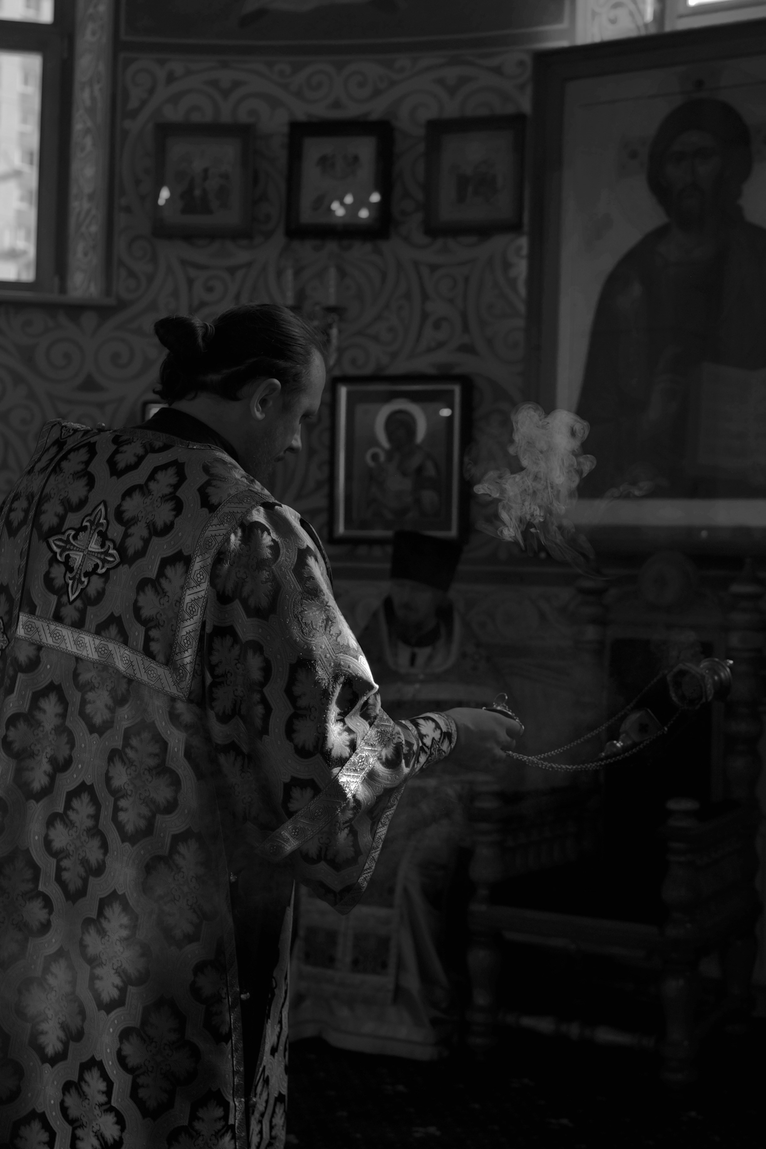 Воскресная литургия в храме прп. Андрея Рублева в Раменках г. Москвы. Церковный фотограф