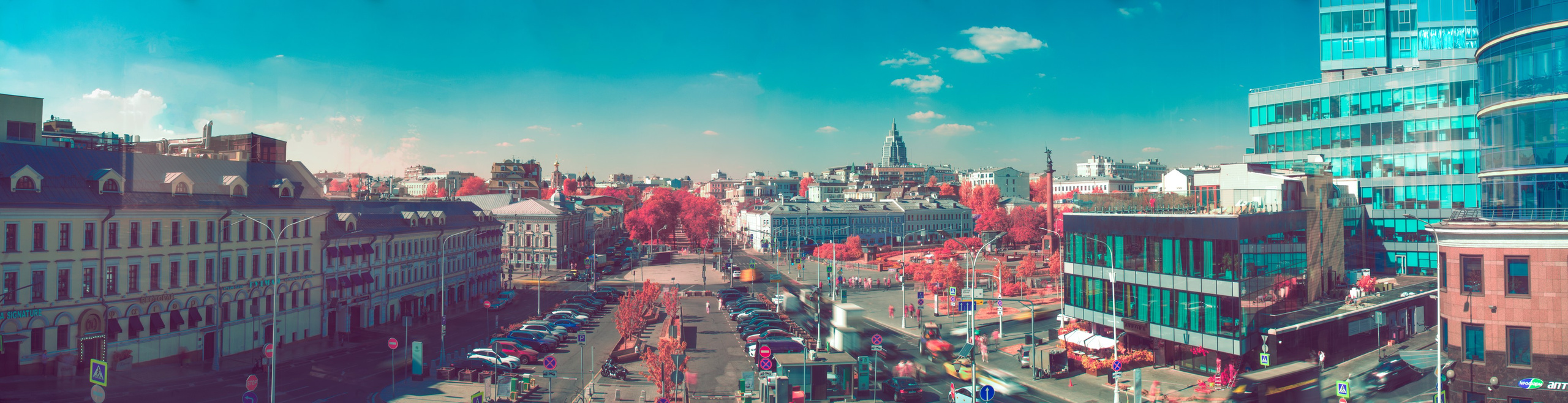 Color — Цветная