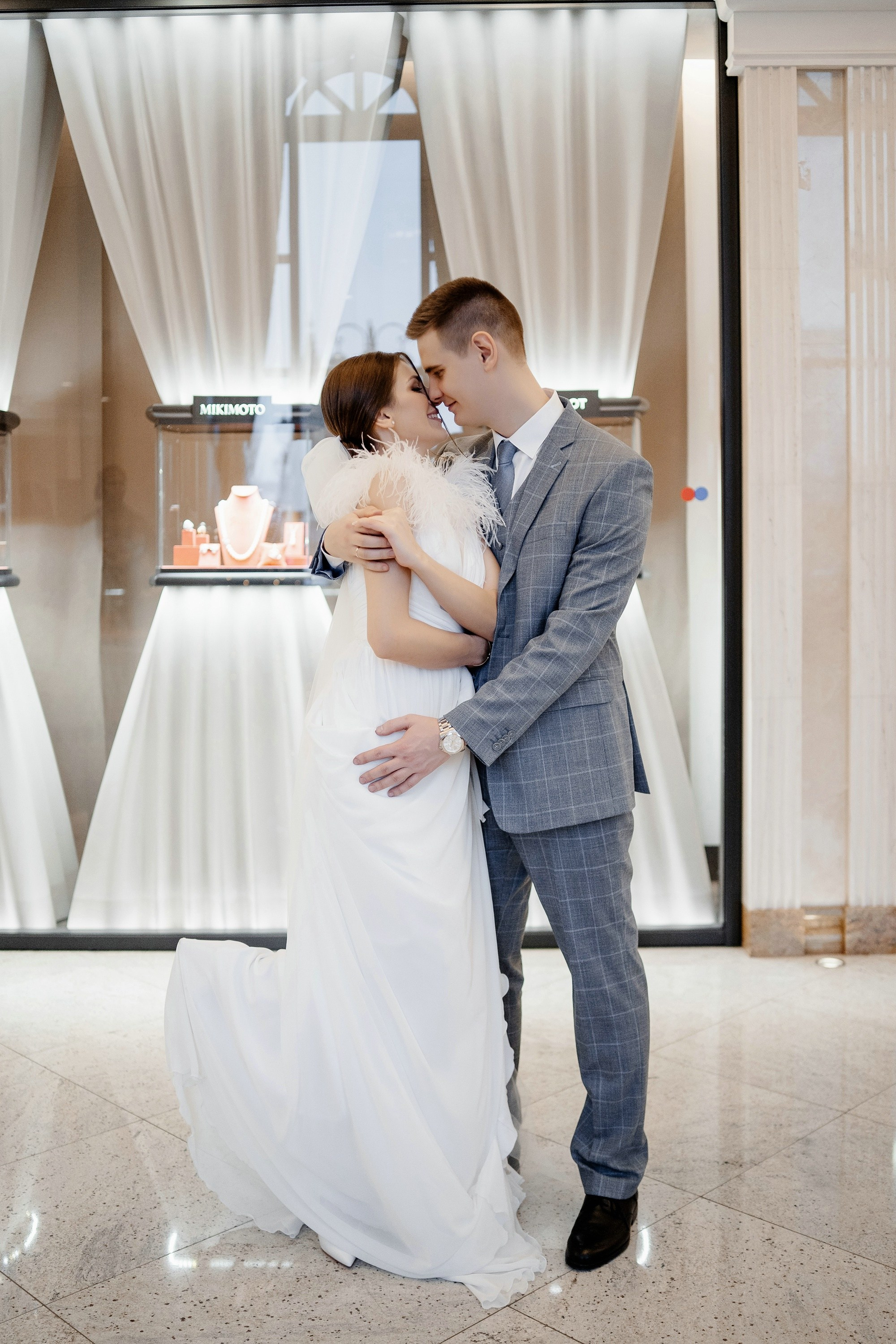 Свадебная фотосессия в Radisson Collection Hotel. Свадебный и семейный фотограф в Москве Светлана Зоткина