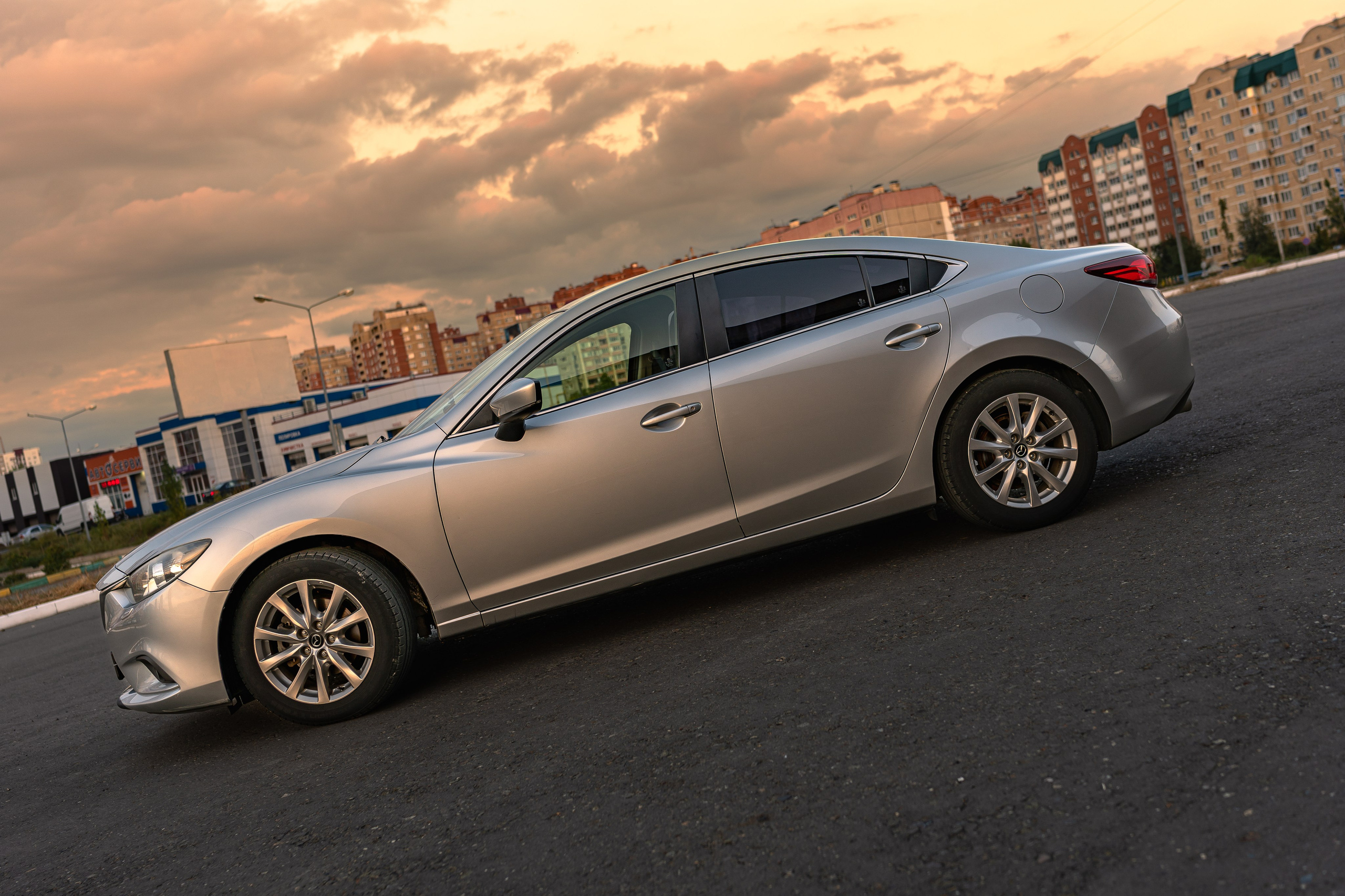 На продажу MAZDA 6. Автомобильный фотограф в Санкт Петербурге. Евгений Коновалов