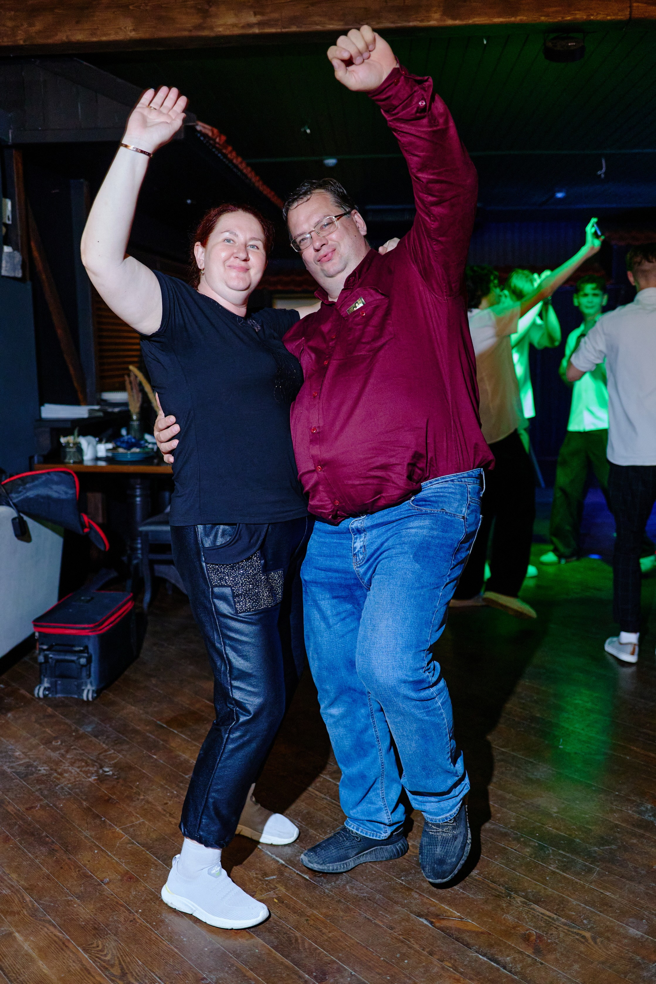 Выпускной 35 Сош. Фотограф Выпускные альбомы Таганрог Сергей Коробченко