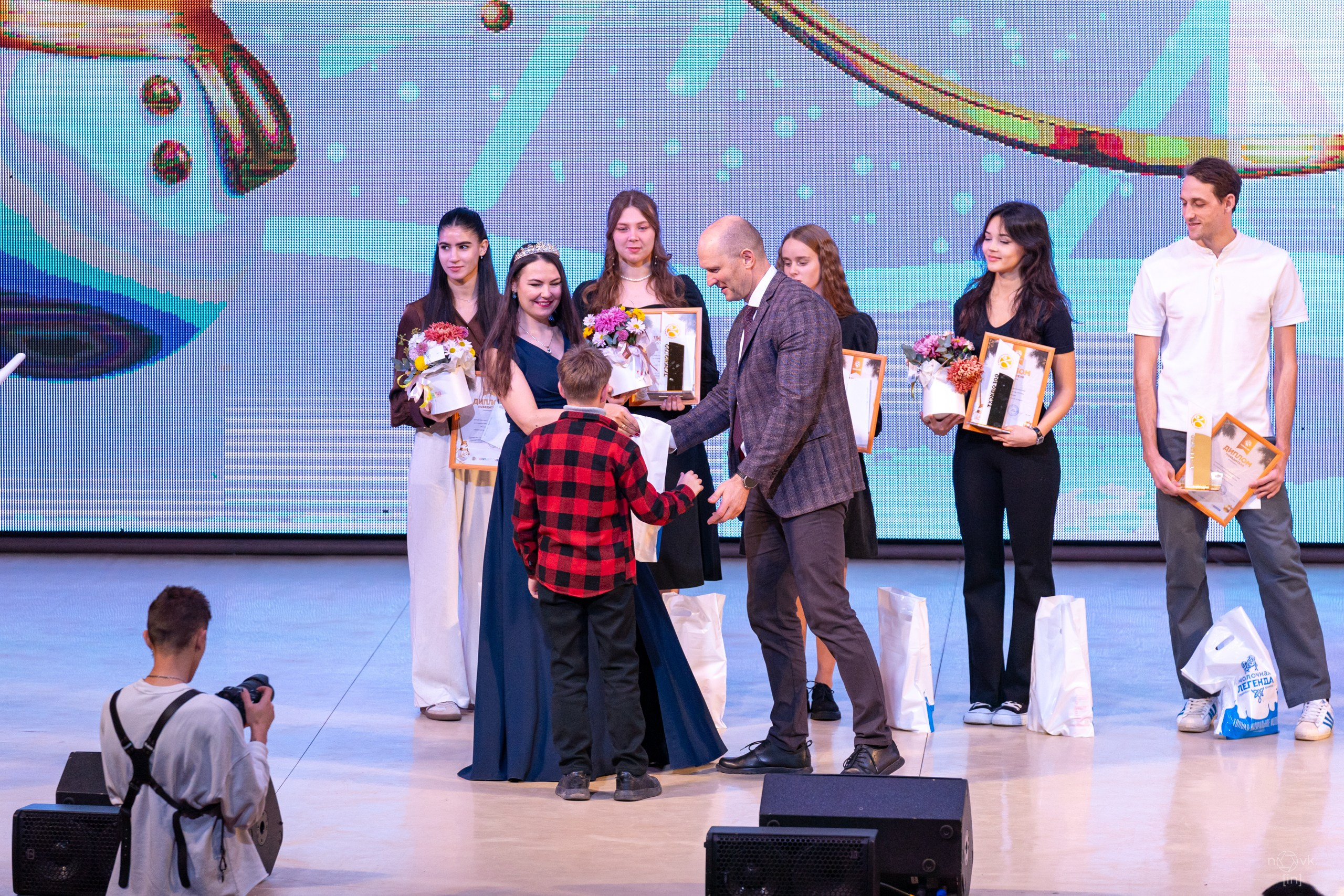 Ёлка. ФОТОГРАФ ИВАН НОВИКОВ | СТАВРОПОЛЬ