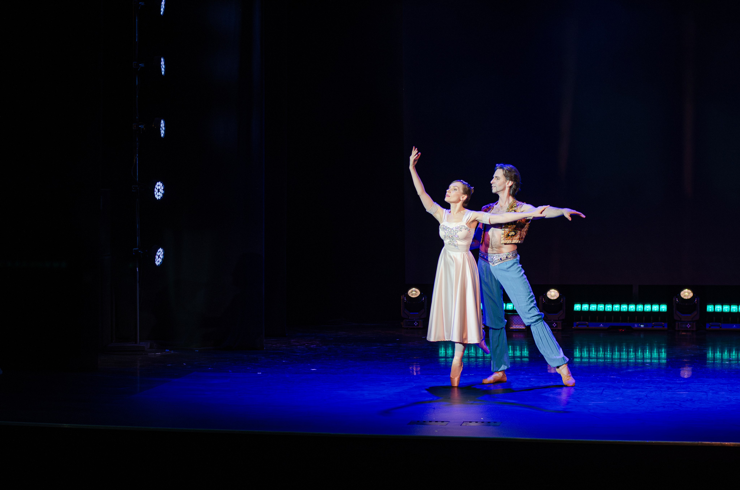 Гала-концерт Всероссийского фестиваля любительского балета Aurora PRIX — 2026. Портретный и репортажный фотограф в Санкт-Петербурге Варвара Жукова