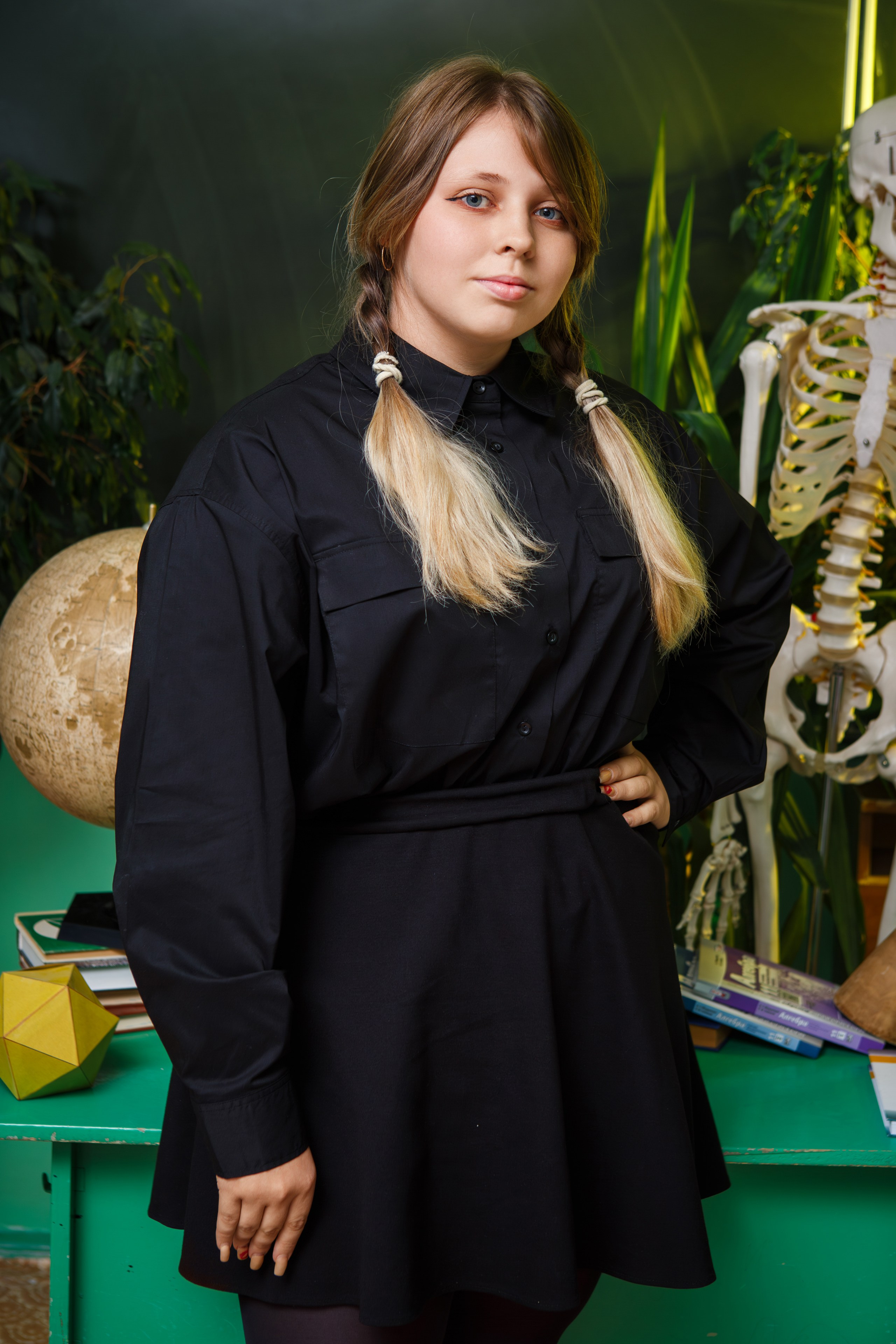 ПОРТРЕТНАЯ ФОТОСЕССИЯ В КЛАССЕ ДЛЯ 9 КЛАССОВ. ТВОЙ АЛЬБОМ / ТВОИ ПРАВИЛА