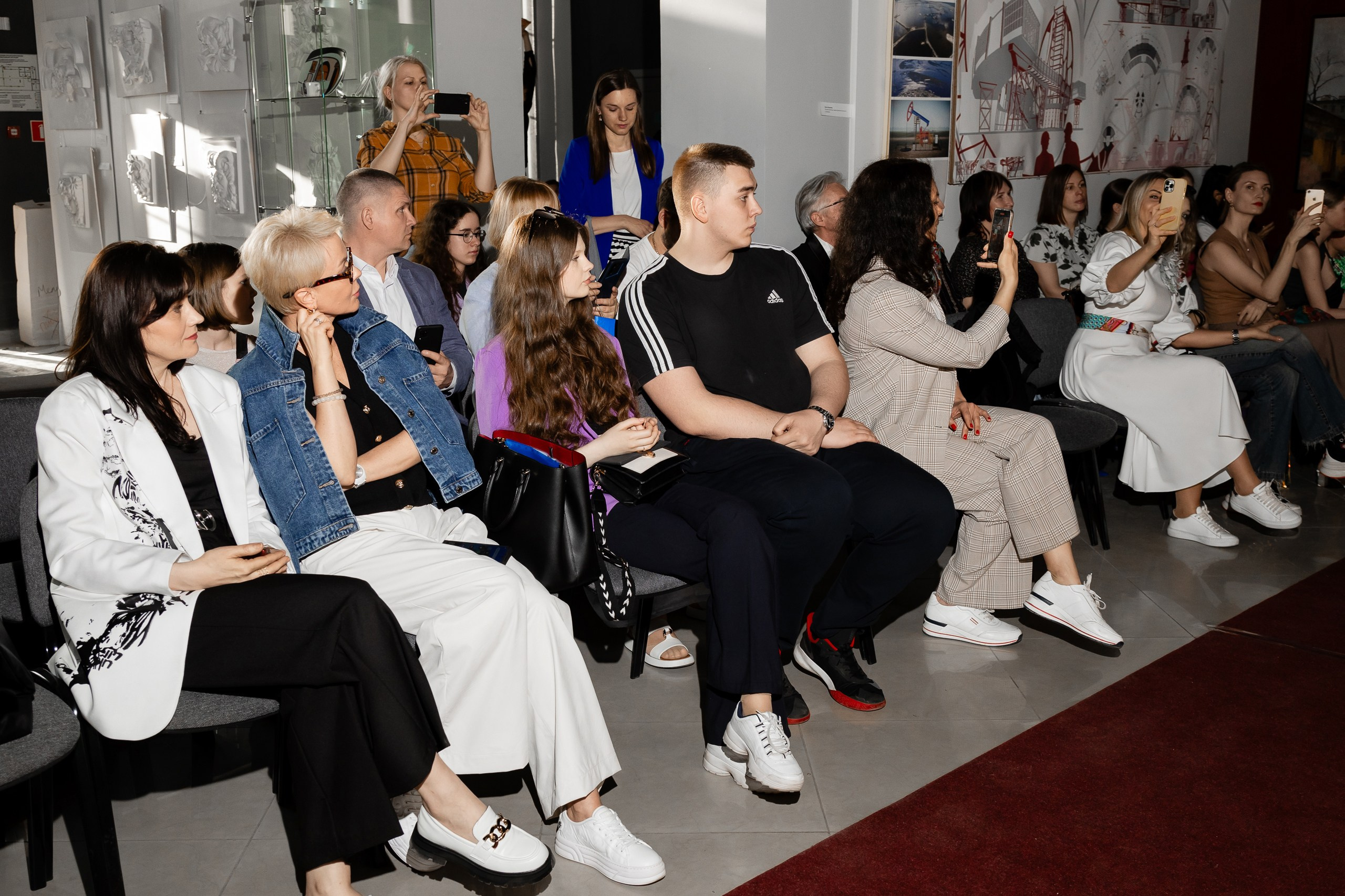 Модный показ от сообщества PRO Женщин. Фотограф в Санкт-Петербурге — Сергей Петров