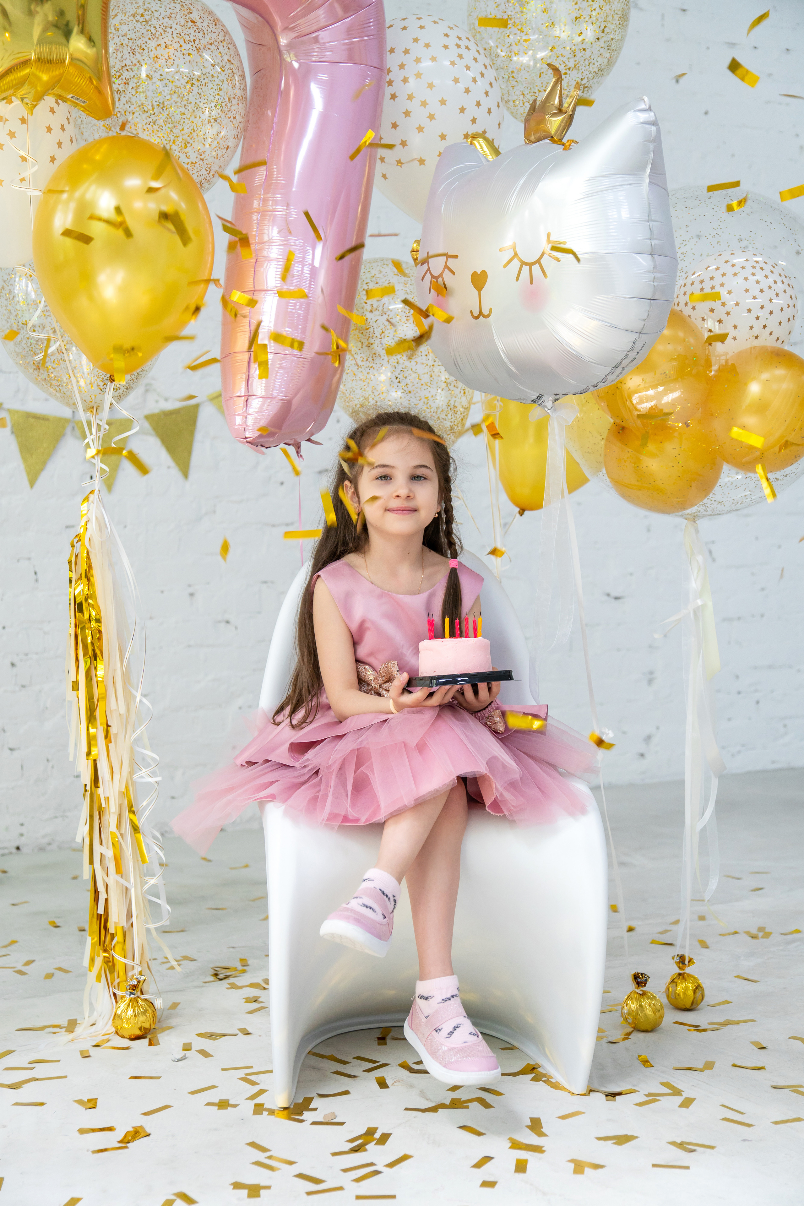 Съёмка ко дню рождения в студии. Фотограф в Краснодаре и Краснодарском крае Елена Быкова