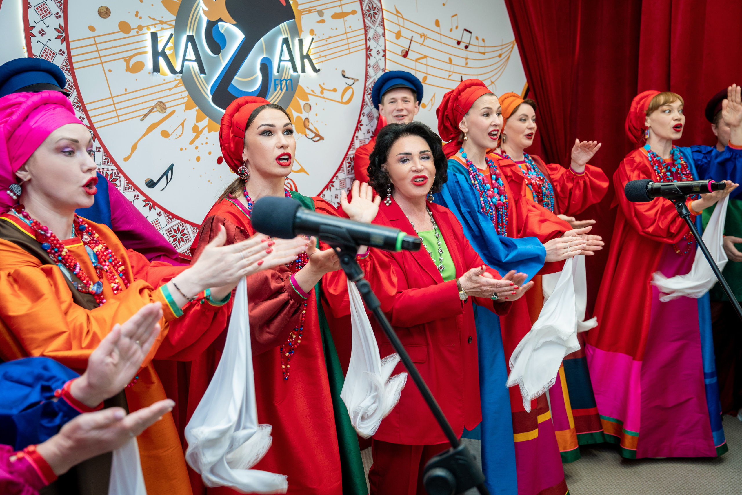 Надежда Бабкина в эфире радио Казак FM. Фотограф в Краснодаре и Краснодарском крае Елена Быкова