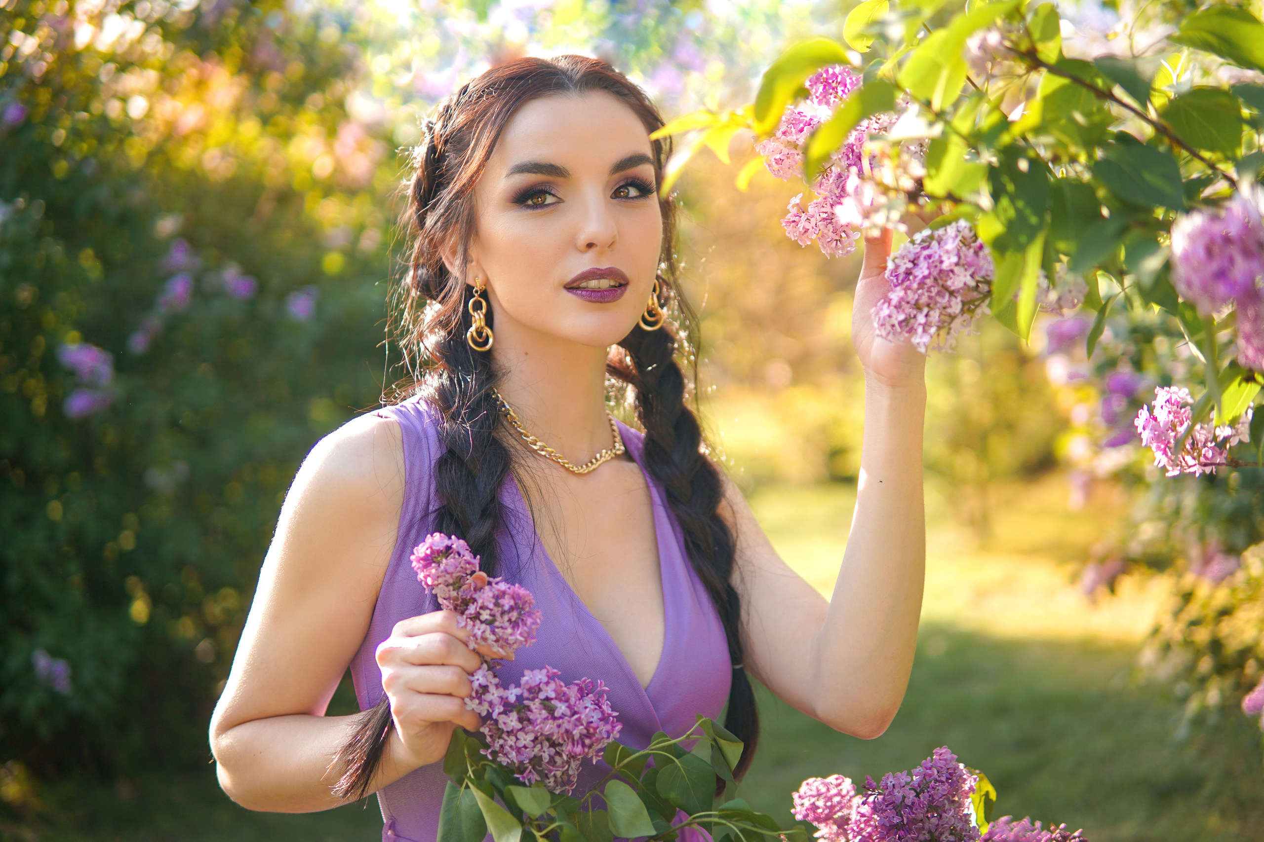 В сирени. Фотограф в Краснодаре и Краснодарском крае Елена Быкова