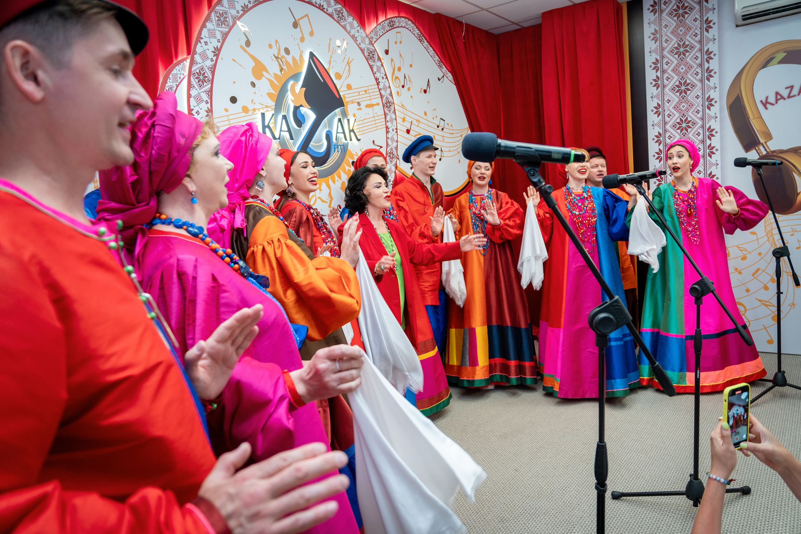 Надежда Бабкина в эфире радио Казак FM. Фотограф в Краснодаре и Краснодарском крае Елена Быкова