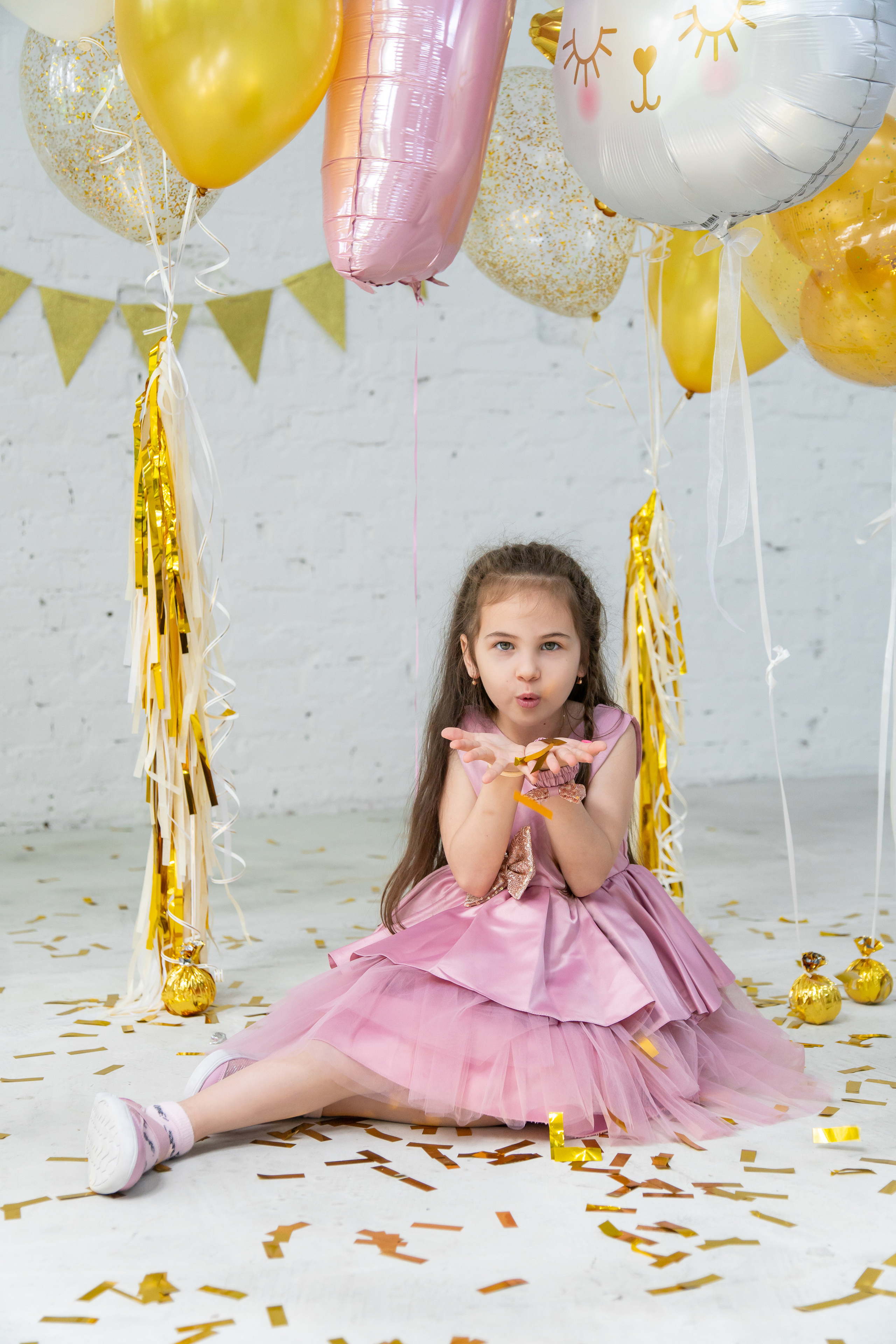 Съёмка ко дню рождения в студии. Фотограф в Краснодаре и Краснодарском крае Елена Быкова