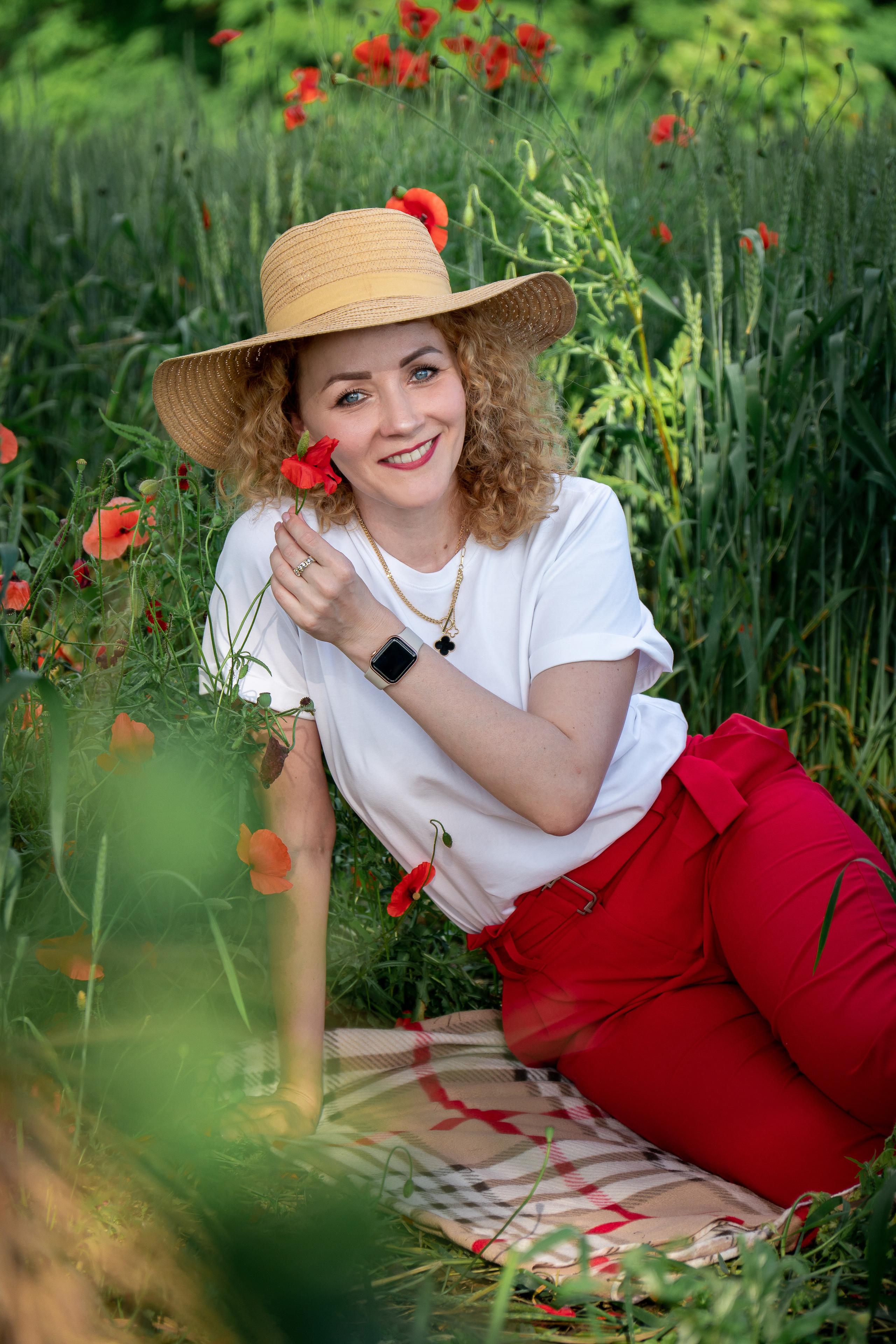 В маках. Фотограф в Краснодаре и Краснодарском крае Елена Быкова