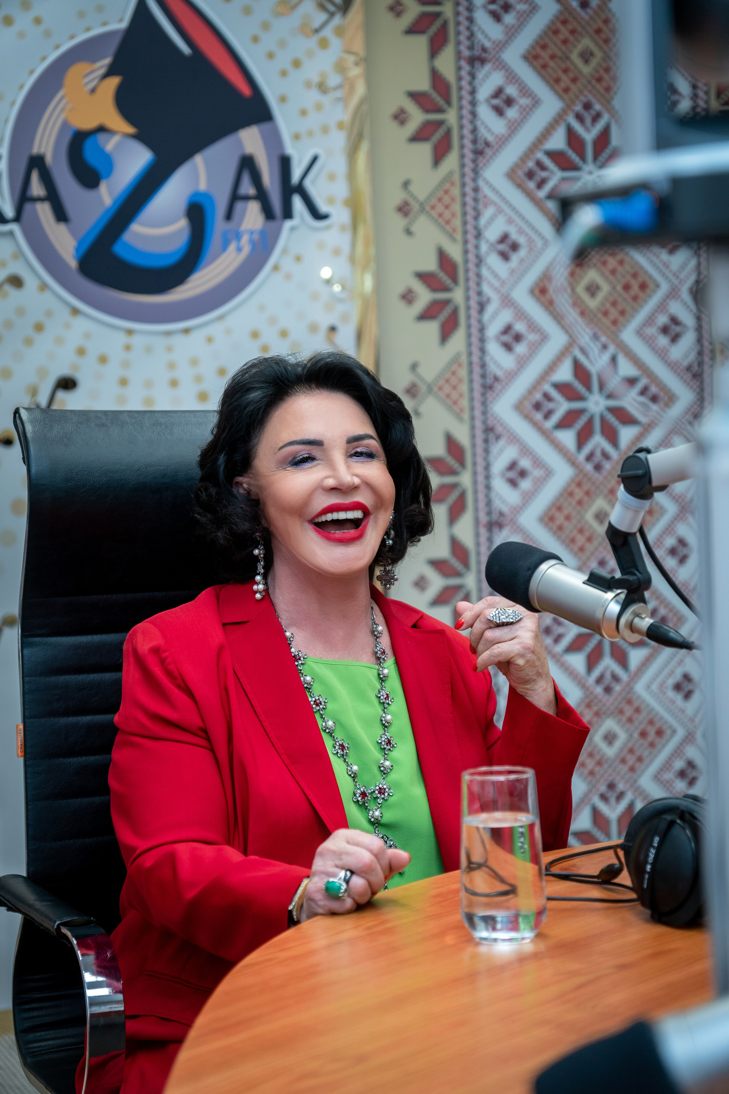 Надежда Бабкина в эфире радио Казак FM. Фотограф в Краснодаре и Краснодарском крае Елена Быкова