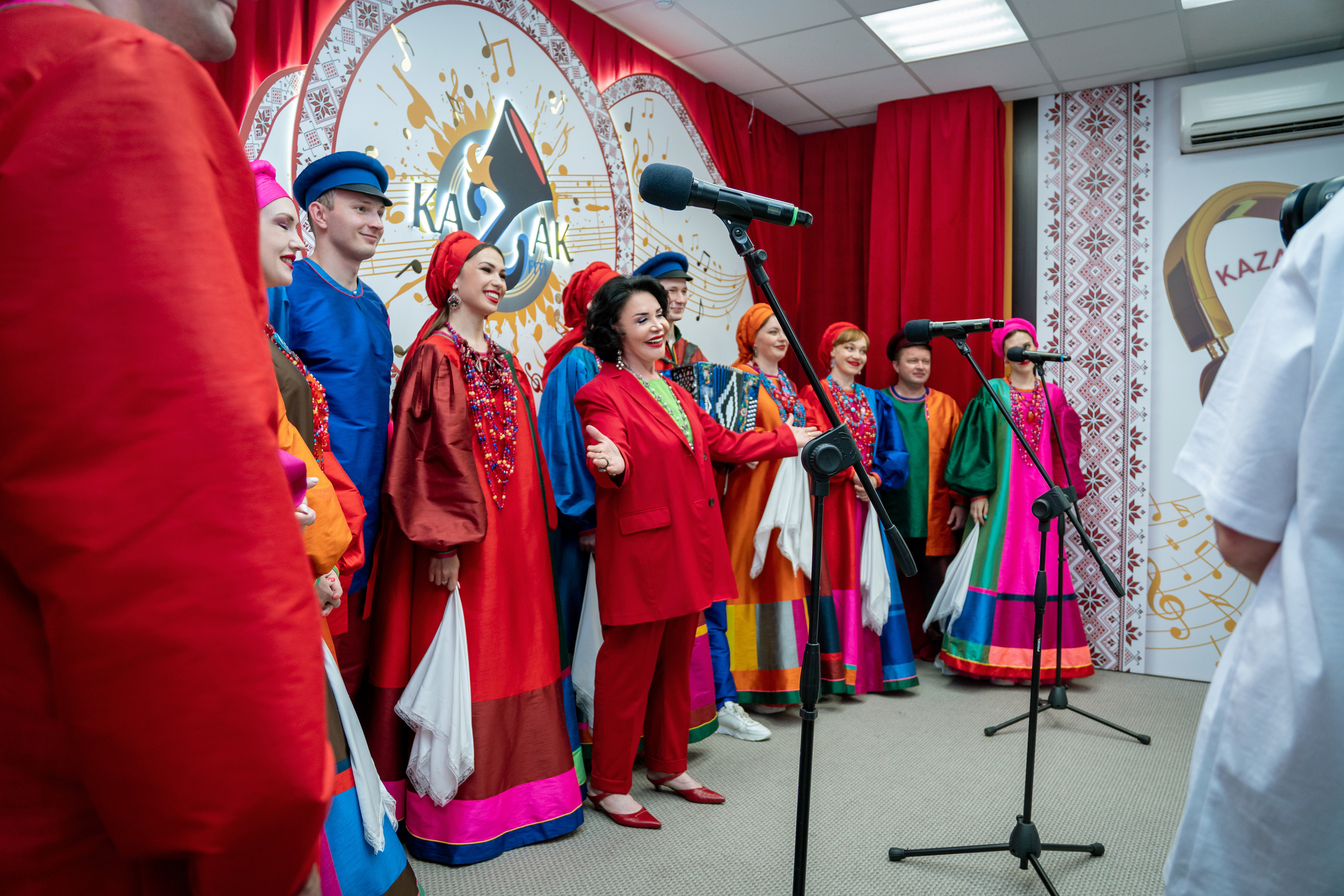 Надежда Бабкина в эфире радио Казак FM. Фотограф в Краснодаре и Краснодарском крае Елена Быкова