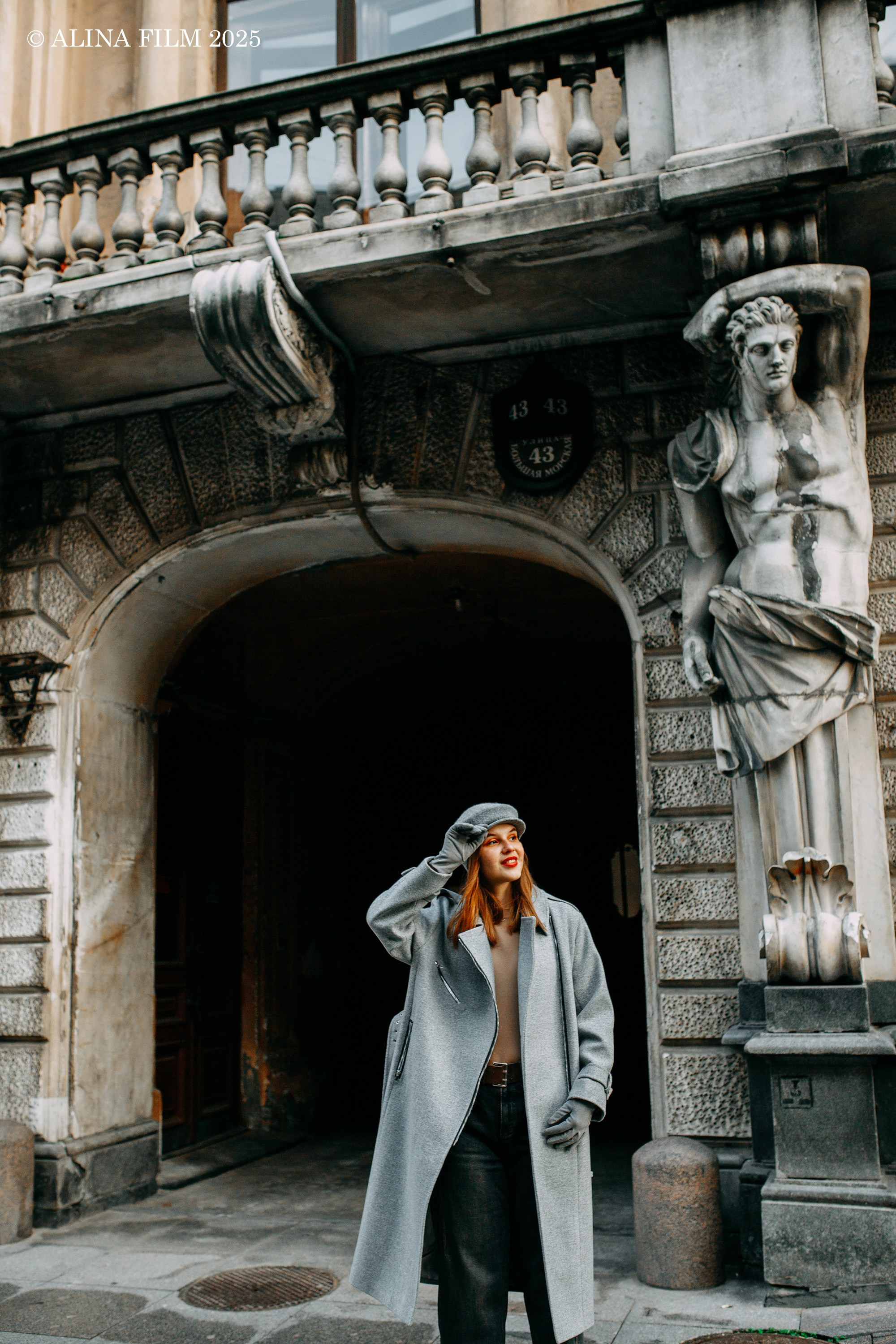 Фотосессия на рассвете у Исаакиевского собора. Фотограф в Санкт-Петербурге Alina Film