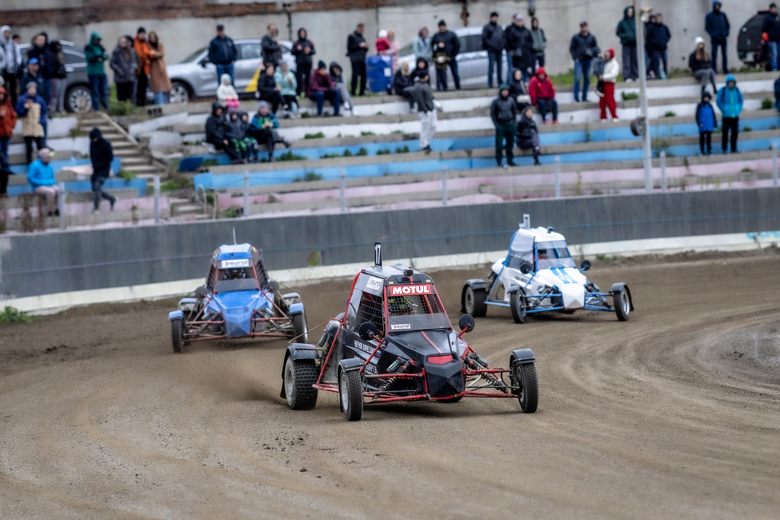 Автогонки на гаревой дорожке. Bertran Ordo