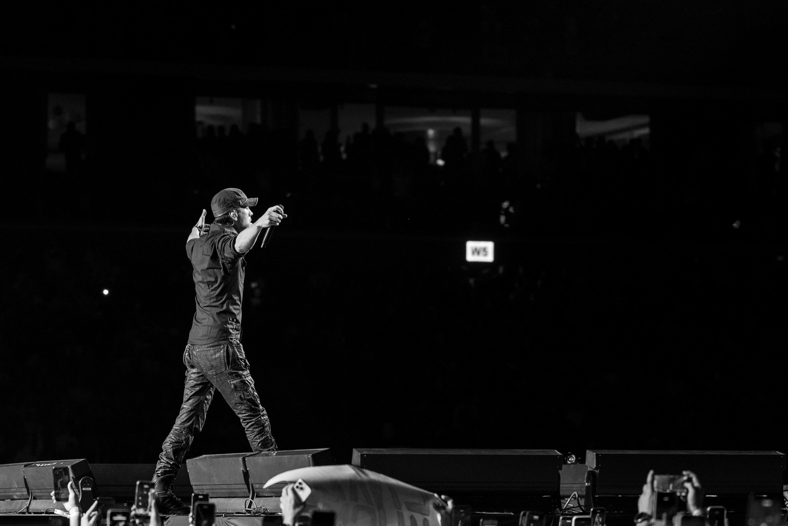 ENRIQUE IGLESIAS. Фотограф Arman Mustafin