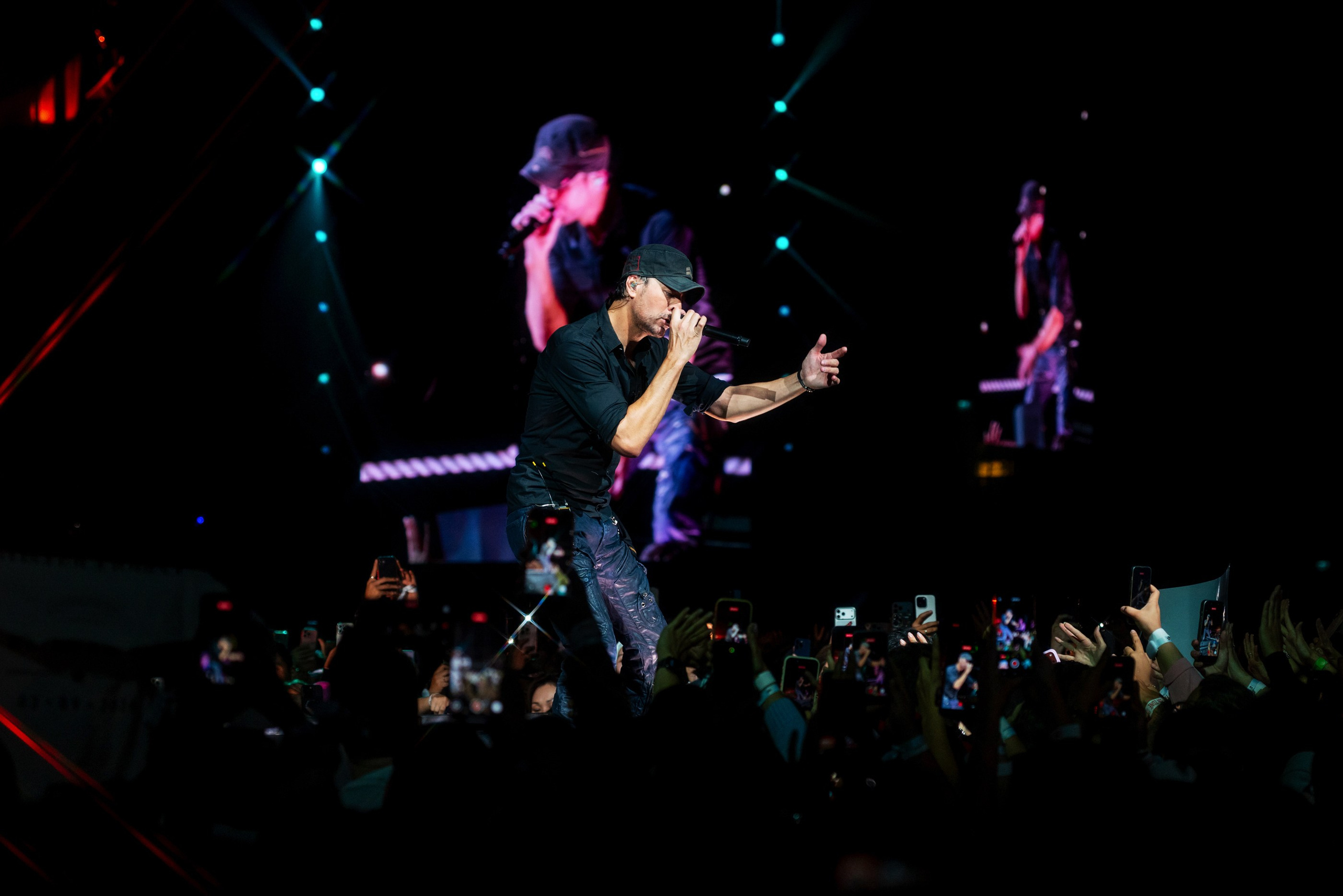 ENRIQUE IGLESIAS. Фотограф Arman Mustafin