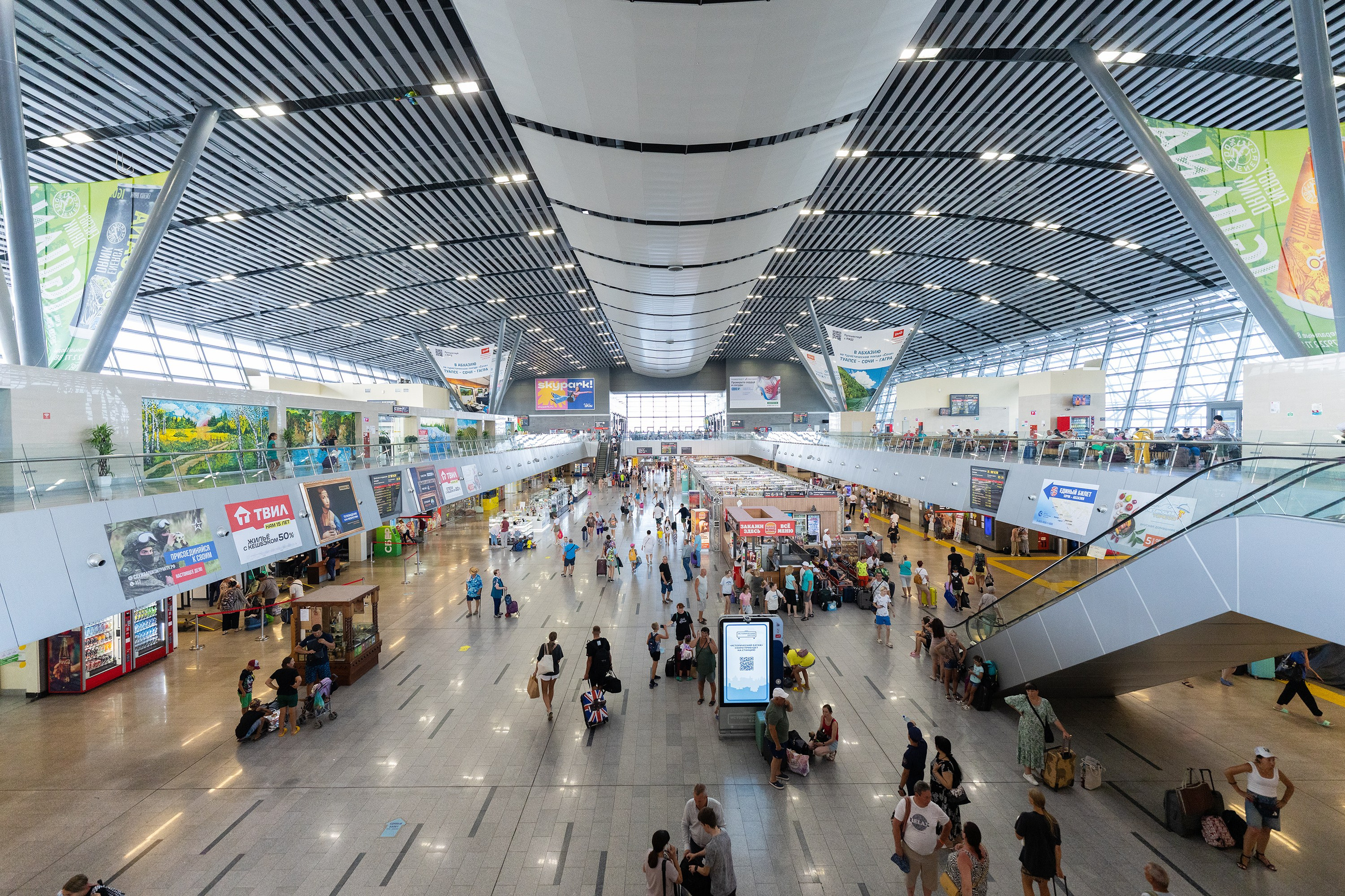 Фотосъемка недвижимости в Сочи — профессиональные фото, которые продают. Профессиональная фотосъемка в Сочи: репортаж, предметная, ювелирная фотосъемка, недвижимость, фуд-фотография. Фотограф Александр Афанасьев