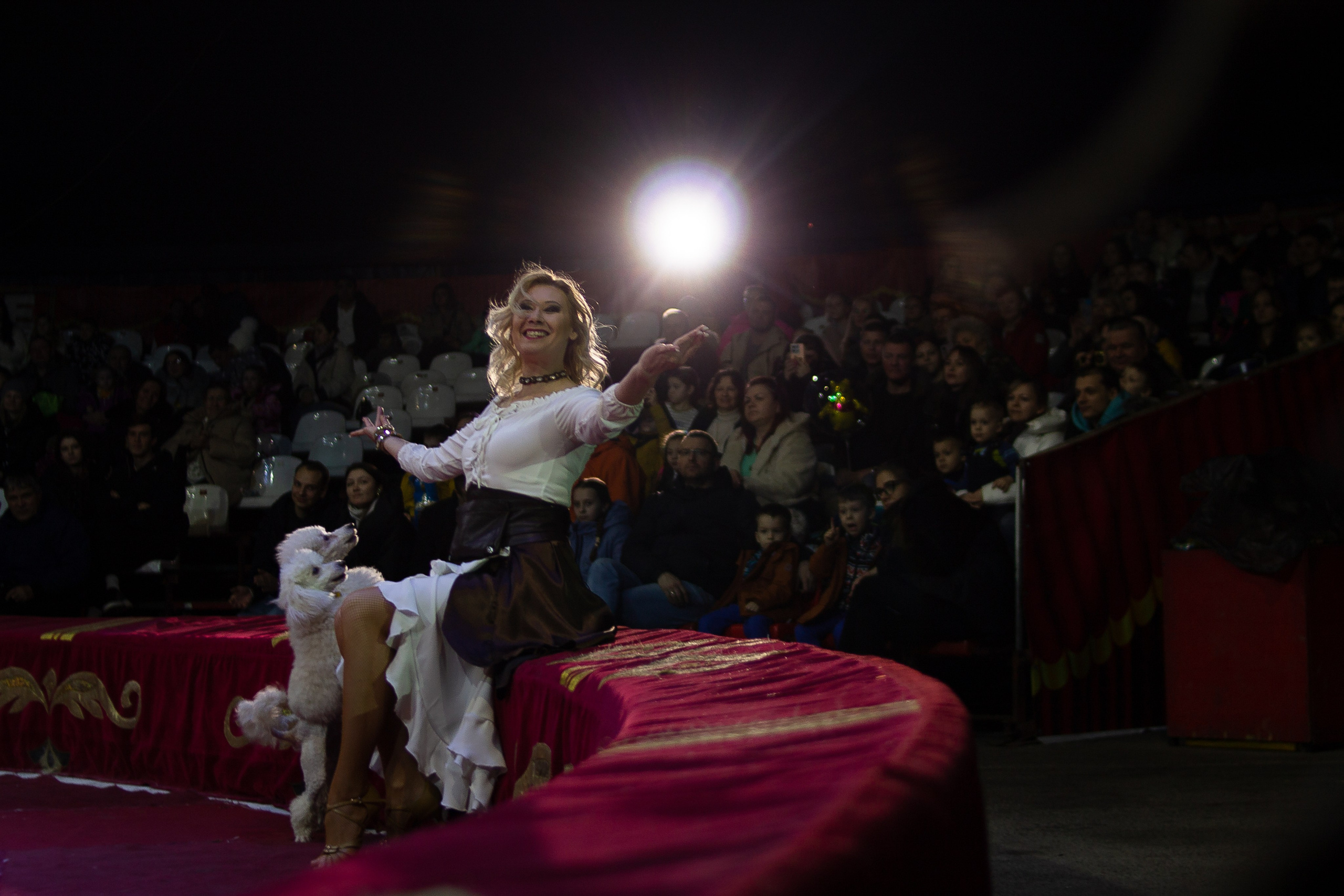 Репортаж шоу| представлений. Фотограф Диана Грачёва