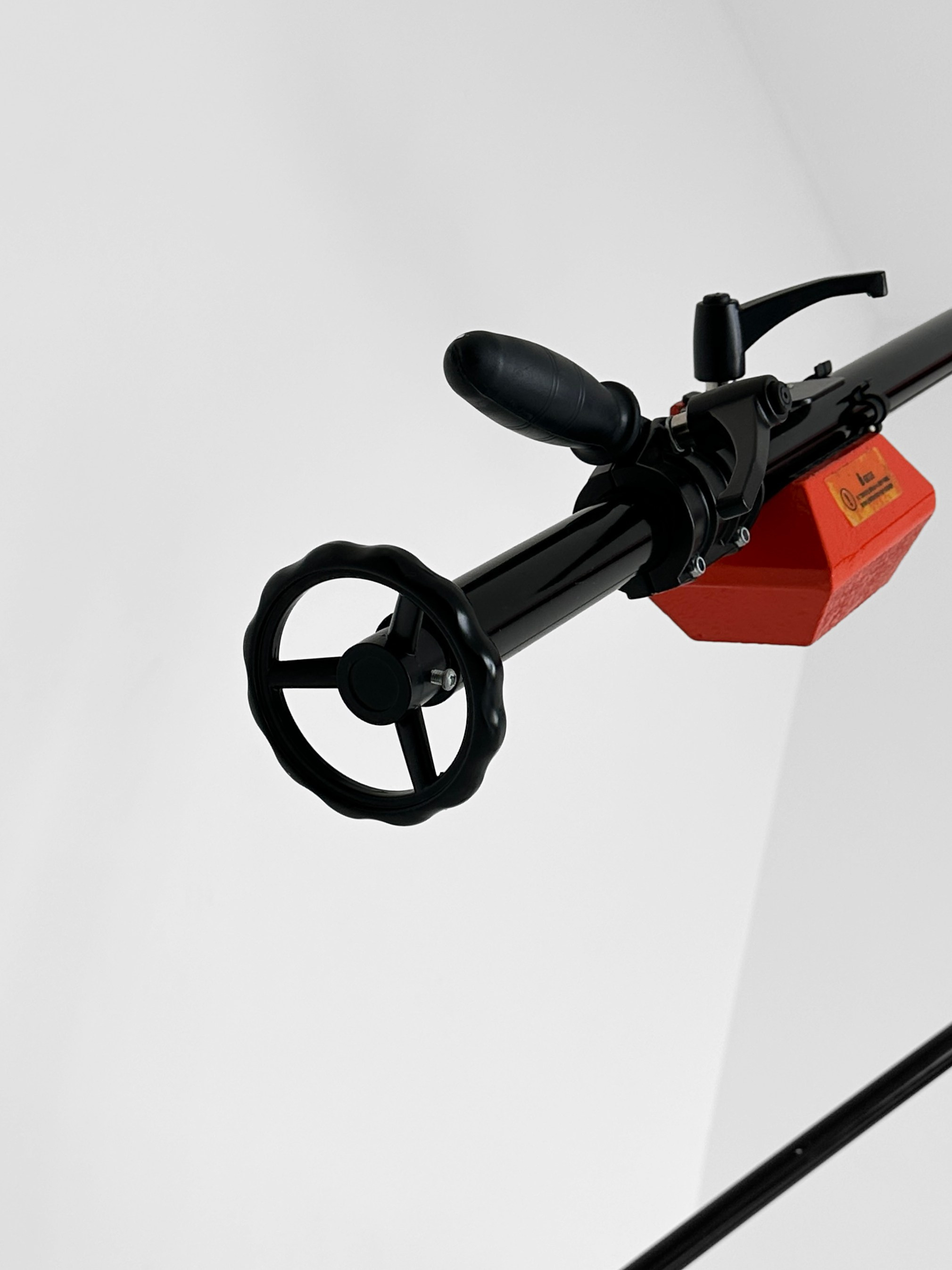 Колесо журавля вращающее источник света