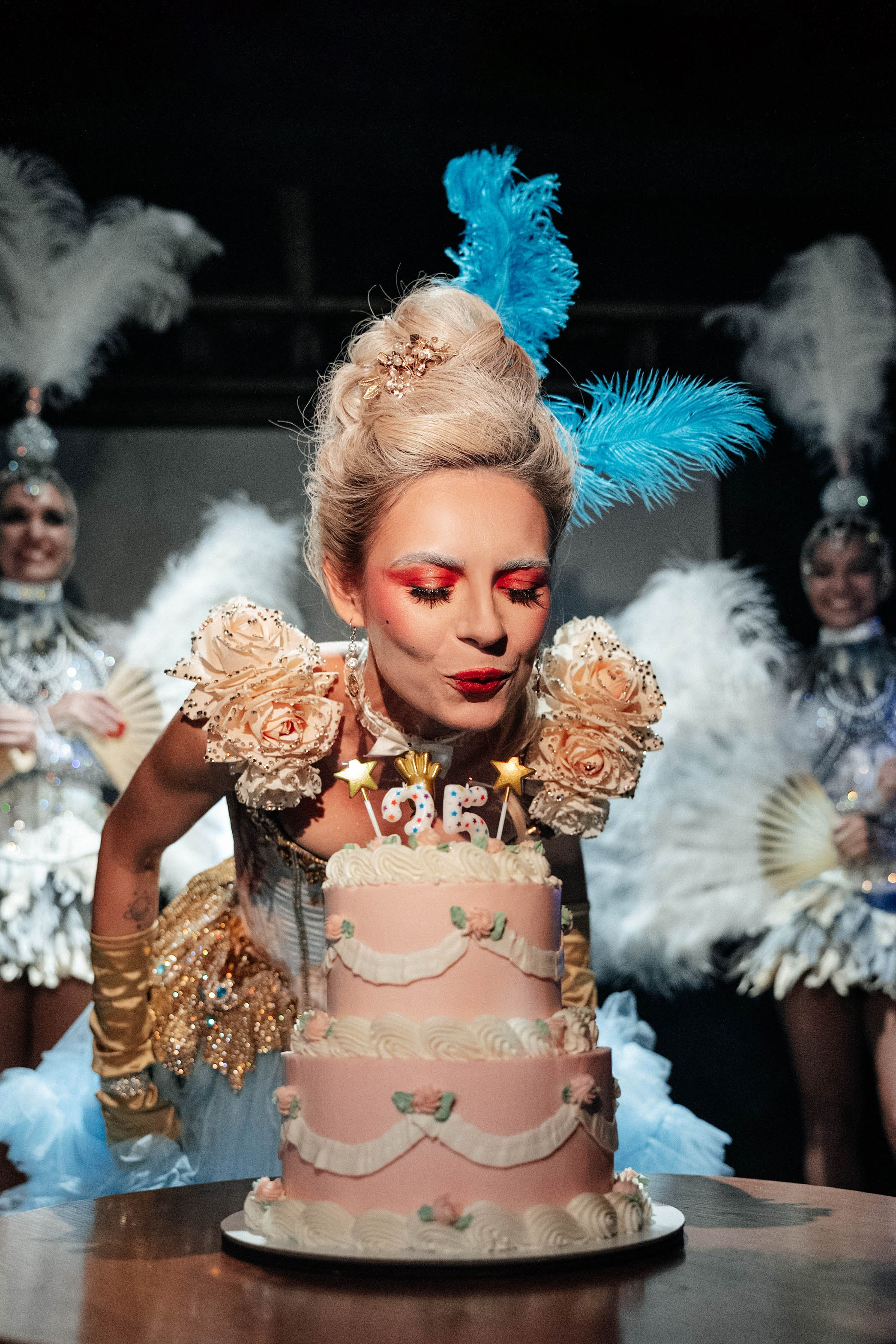 День рождения в кругу свиты!. Свадебный фотограф Москва Александра Аверкова