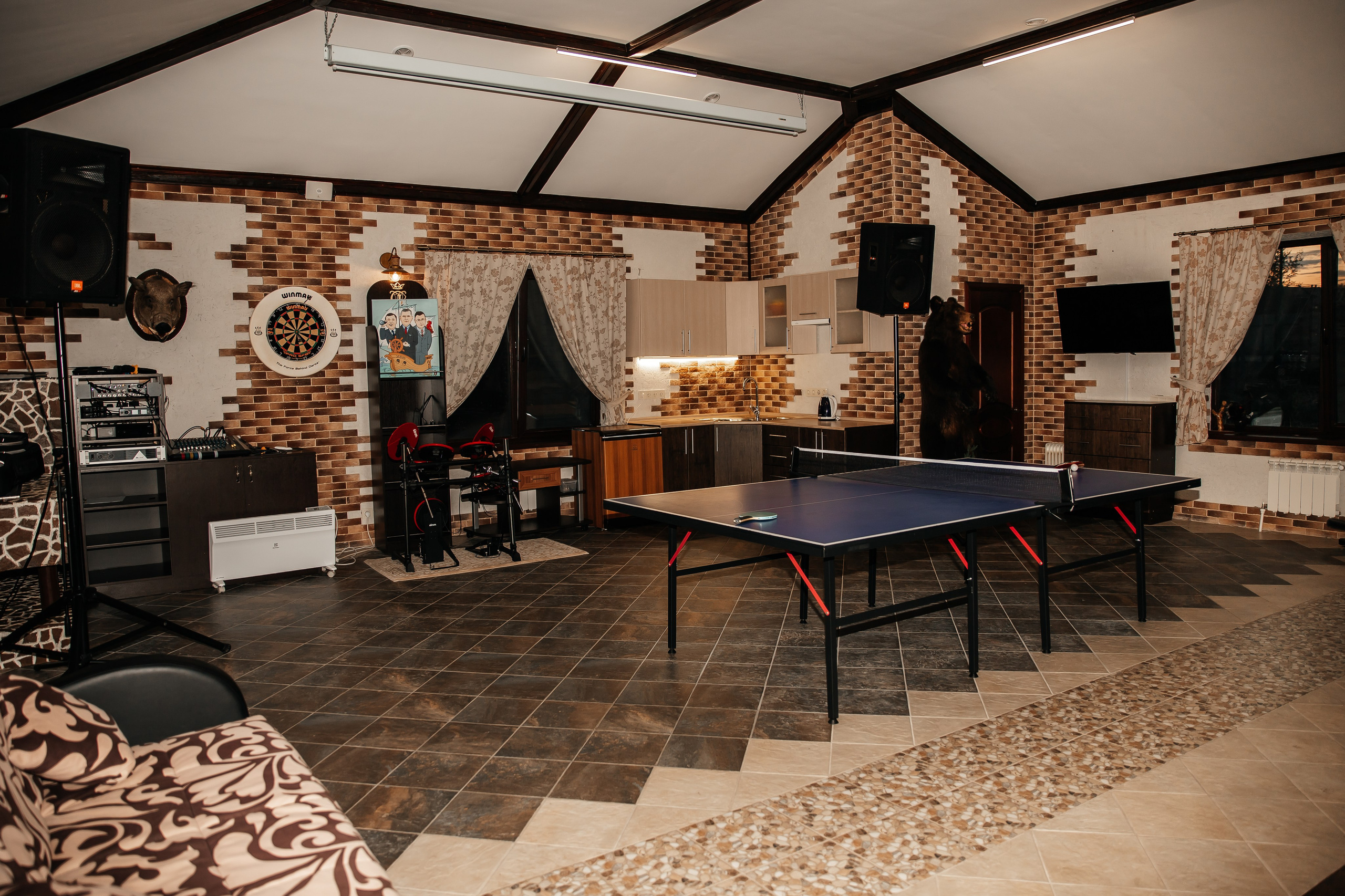 База отдыха в Тверской области. Кафе и развлечения. Фотограф недвижимости и контент-съемки в СПб