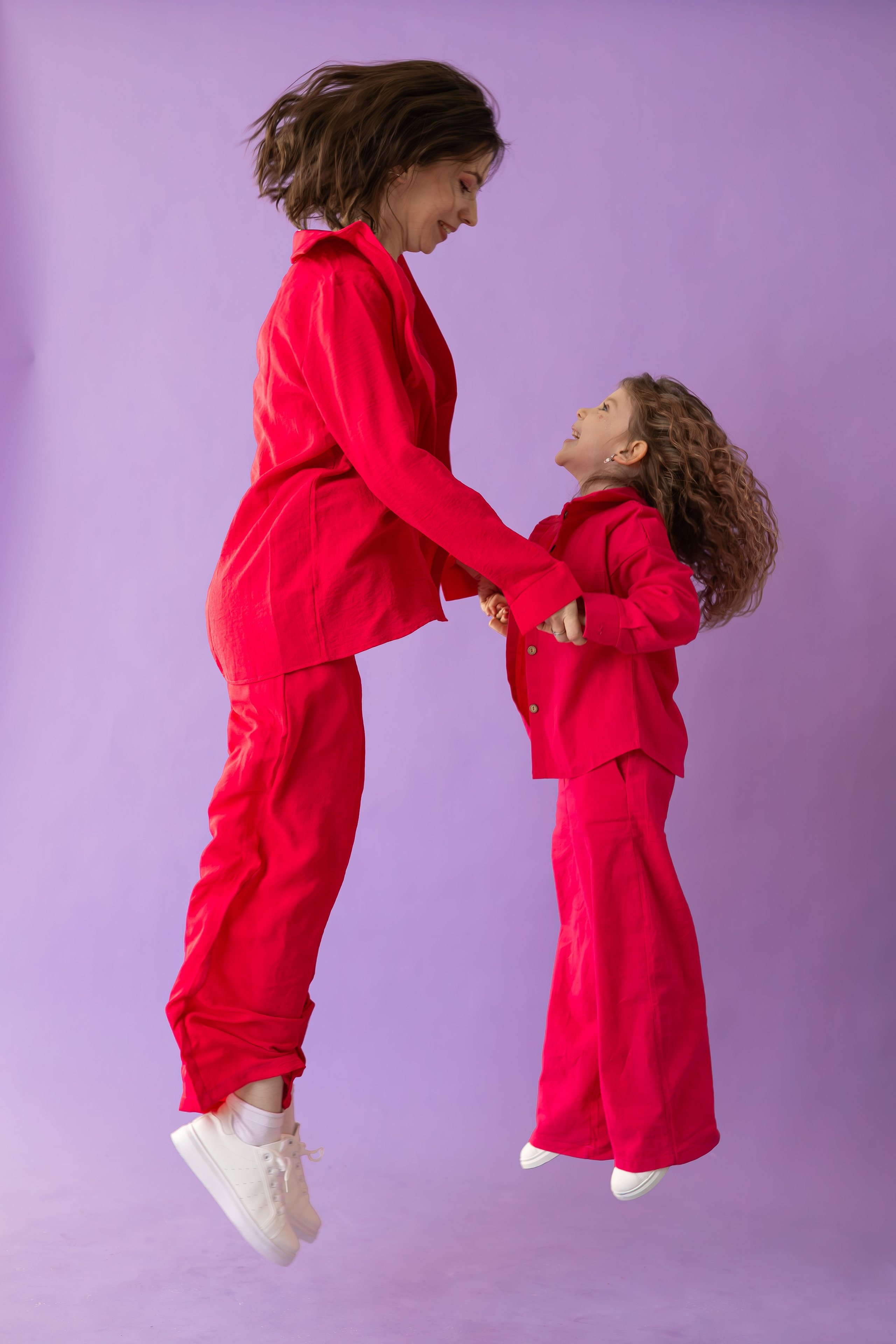 Елизавета и Василиса. Фотосессия в студии «Color Mood». Портретный фотограф Панферова Регина г. Санкт-Петербург, г. Казань