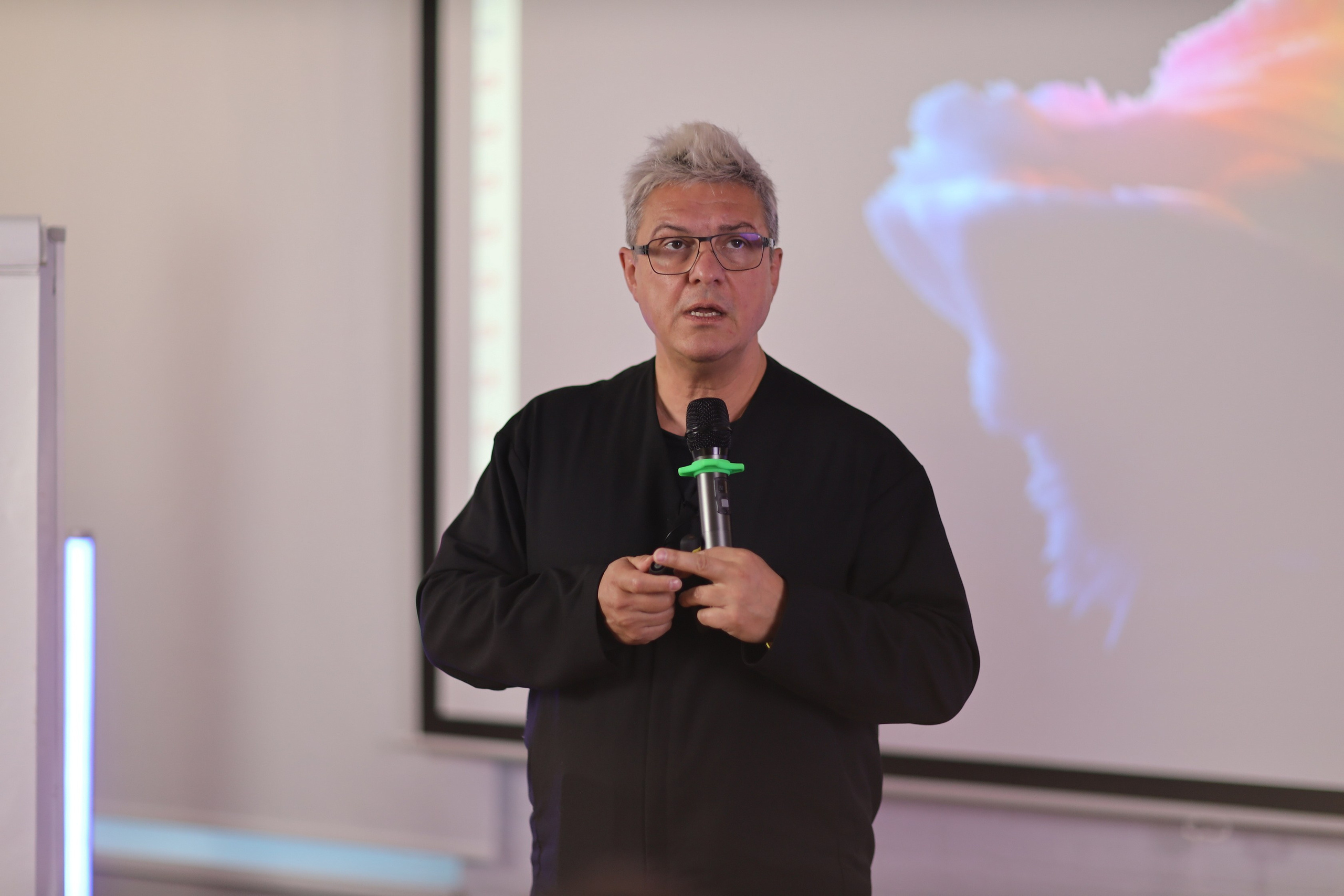 МастерМайнд 1.2. Съемка в студии под ваш запрос, студийные съемки, фотографии архитектурных объектов — Александр Евстигнеев — фотограф Москва