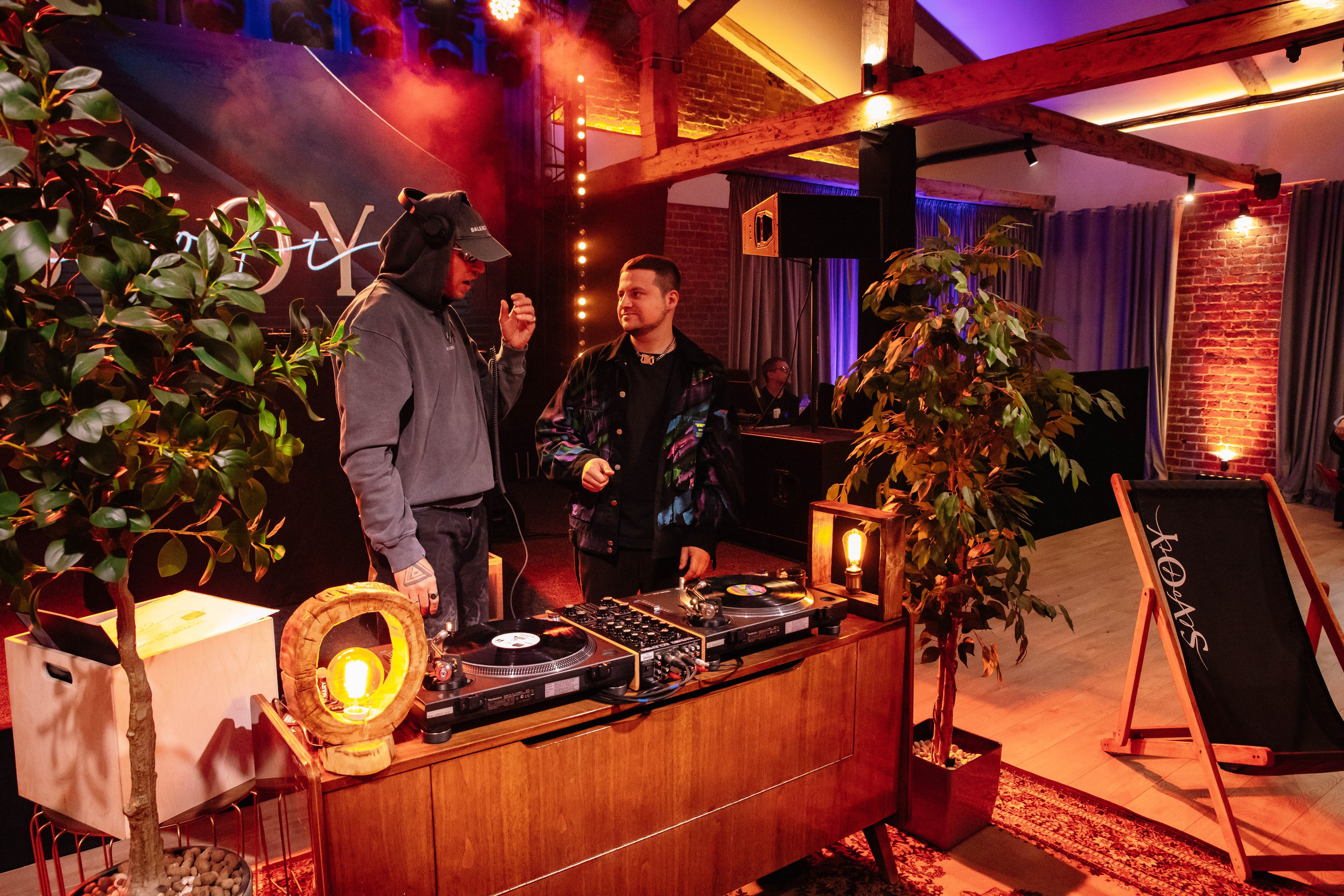 Вечеринка «Для своих» в Svoy Loft. Фотограф в Москве Яна Полосина