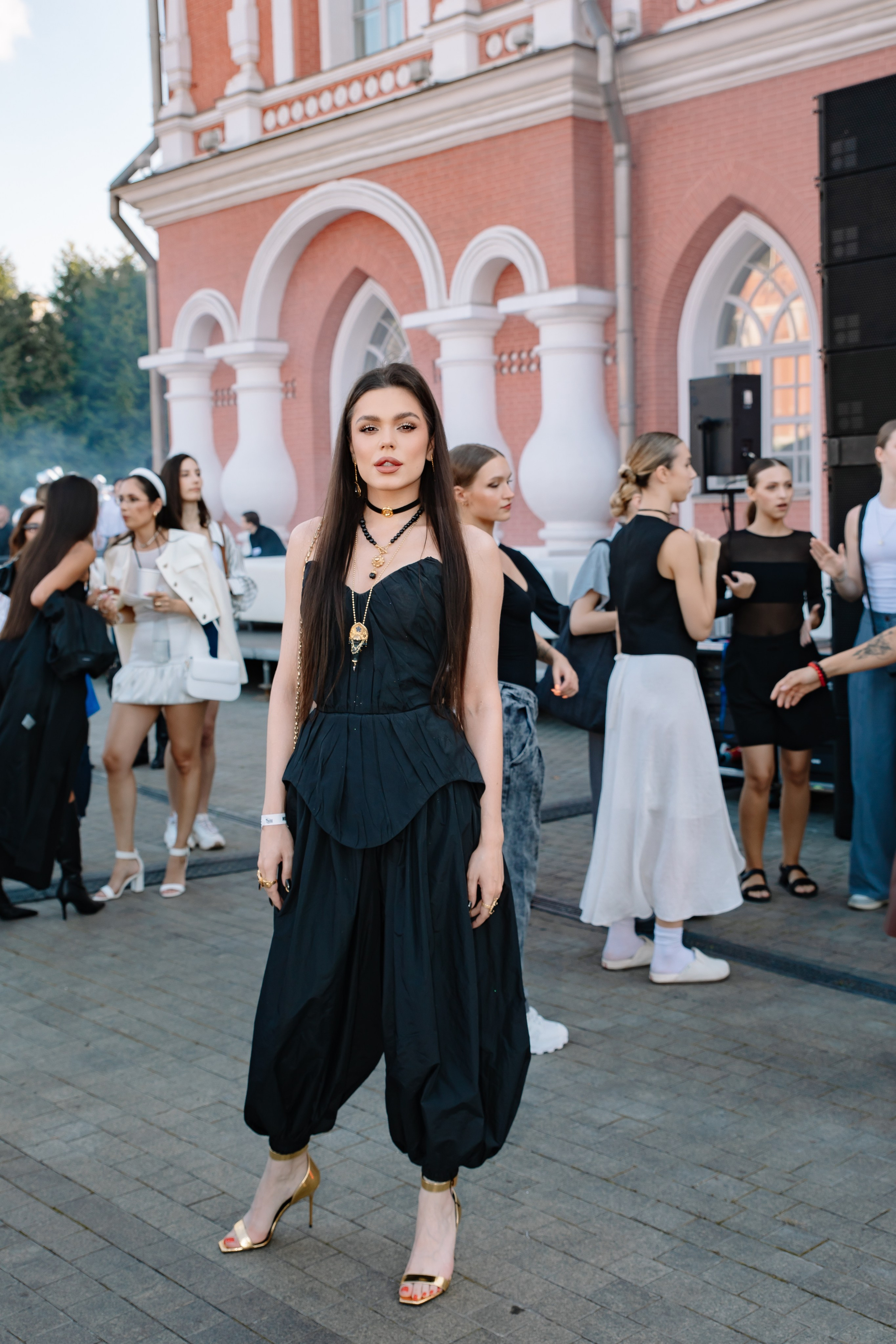 AESTHETIC ONLY в Петровском путевом дворце. Фотограф в Москве Яна Полосина