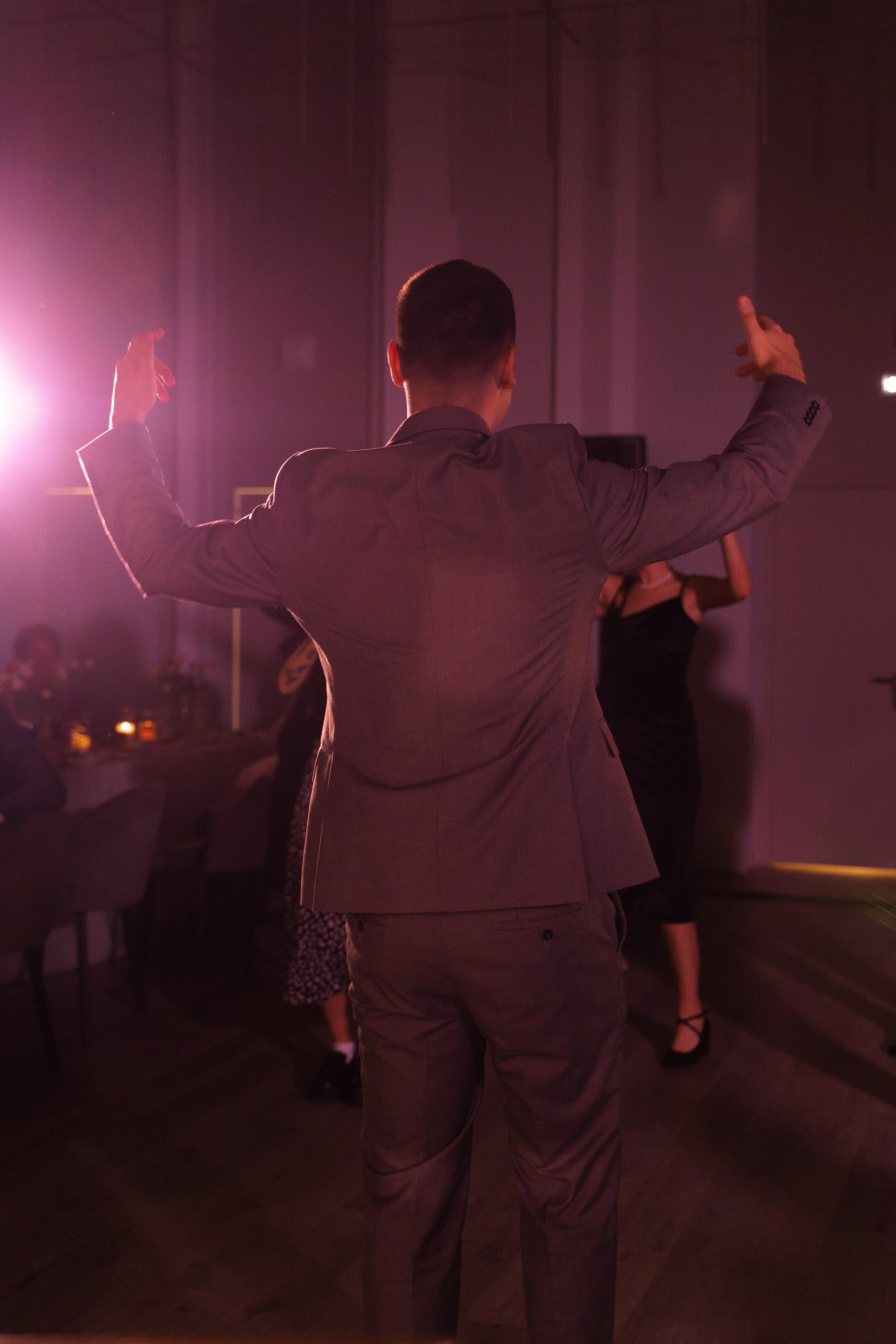 Денис и Виолетта. Свадебный фотограф Анастасия Хабарова в Новоуральске и Екатеринбурге