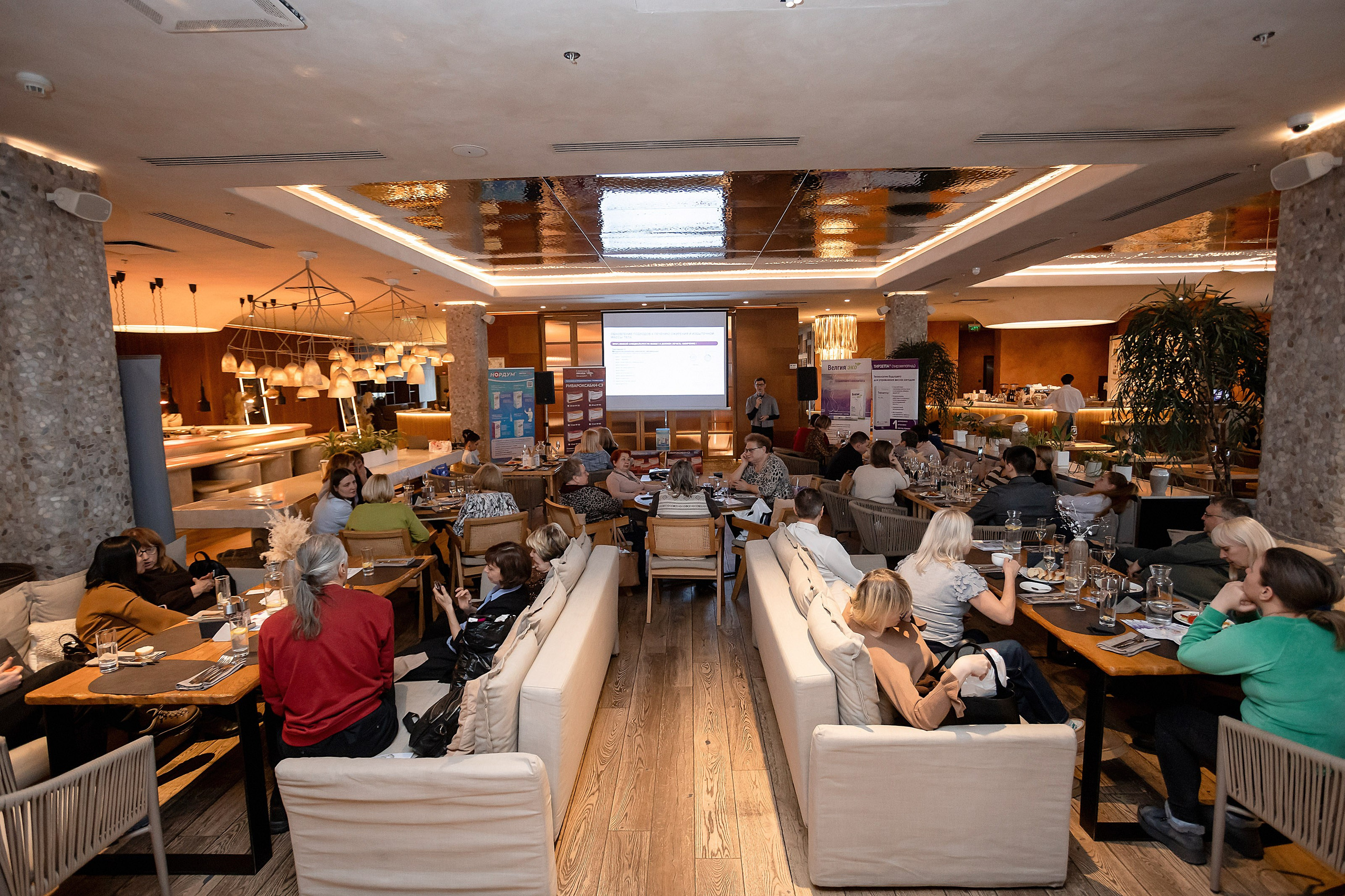 МЕРОПРИЯТИЕ ДЛЯ ВРАЧЕЙ В РЕСТОРАНЕ КАННЫ. Свадебный фотограф в Воронеже Ирина Кривцова