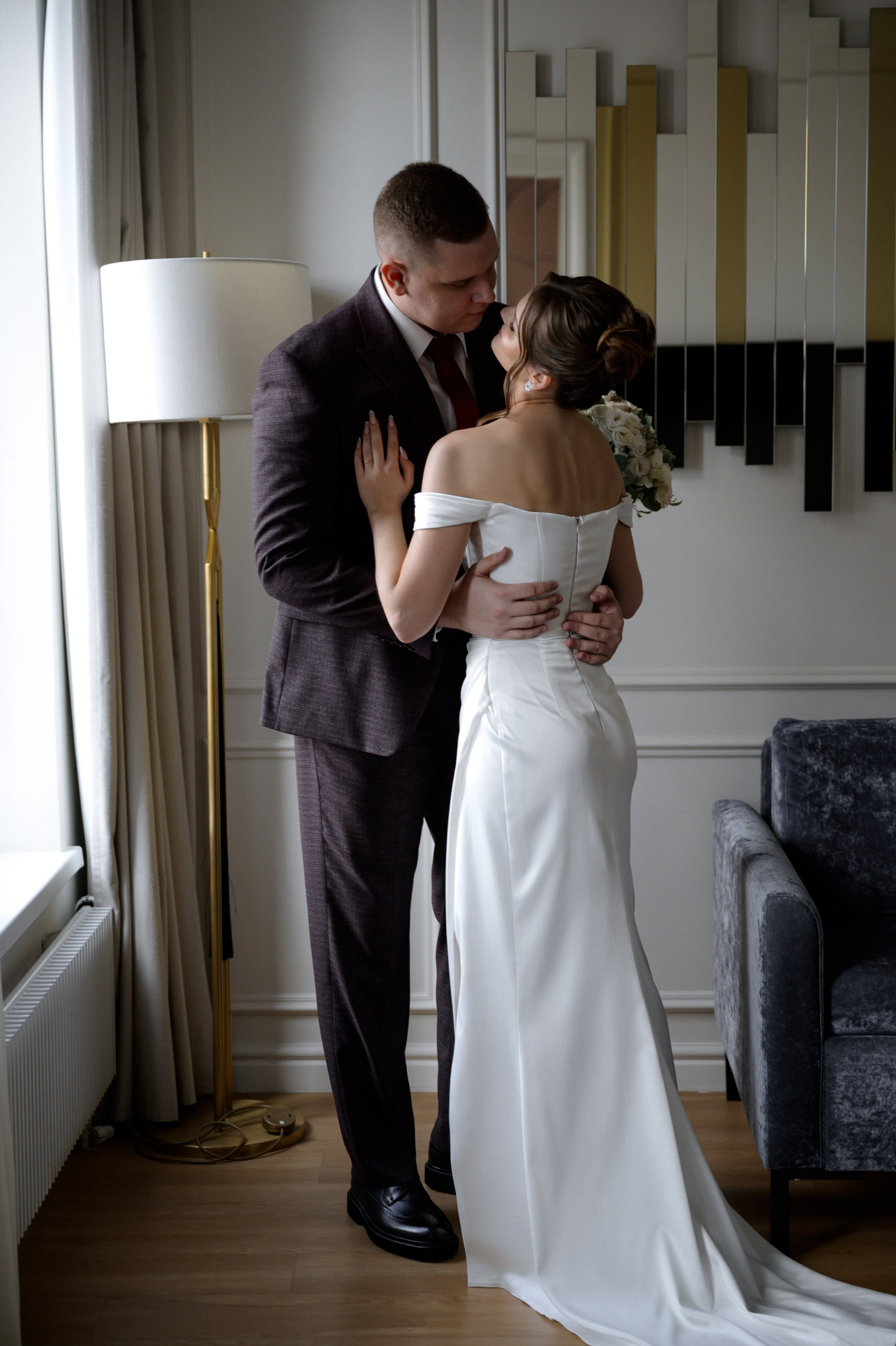 04.09.2024. RETOUCH-HOUSE