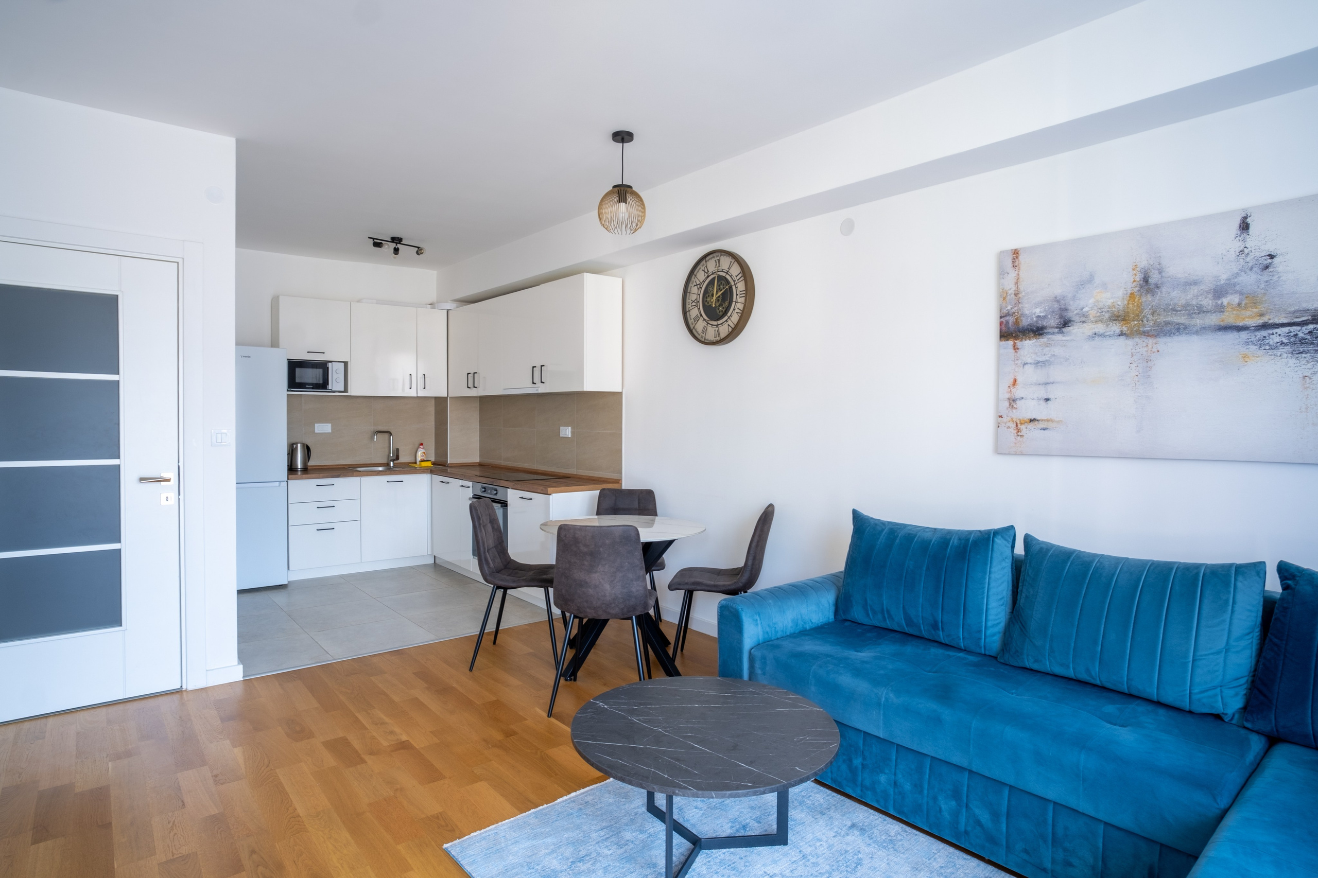 Apartments Tivat, Selyanovo. Family and wedding photographer in Montenegro