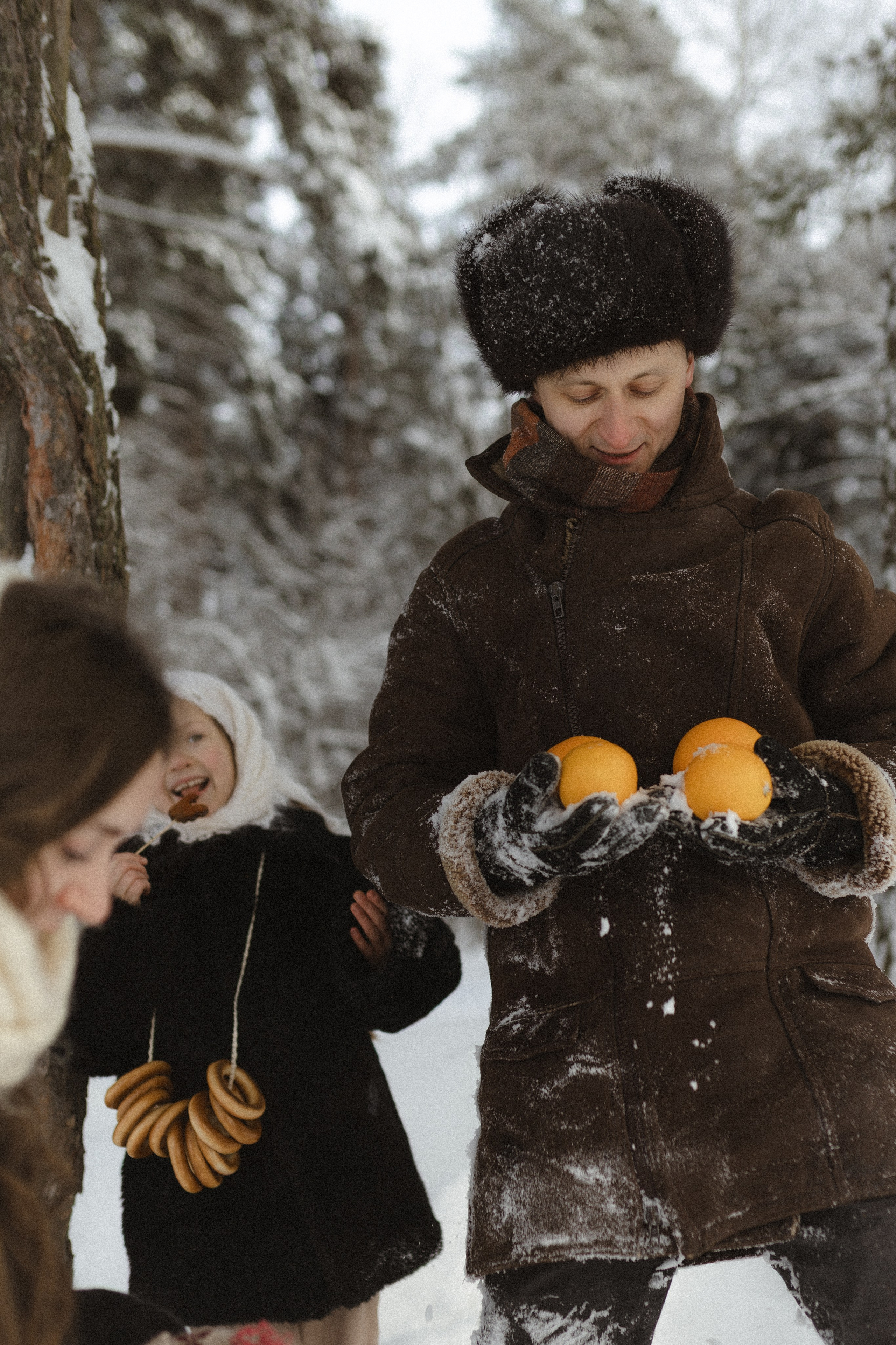 Зима не холодная, когда рядом свои. Семейный фотограф в Москве Алина Савченко