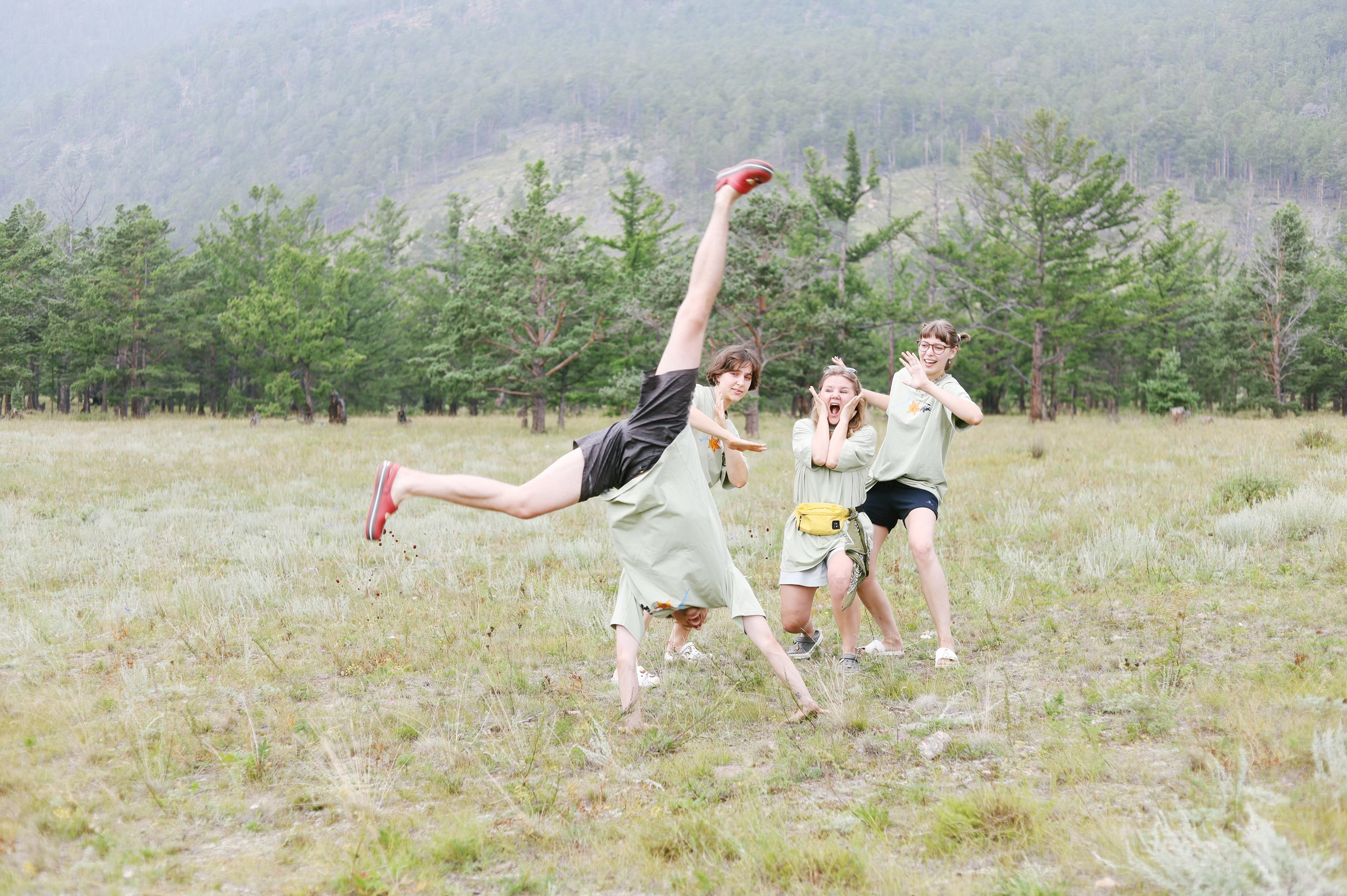 Лето 2024 / палатки. 1642 — первый лагерь для взрослых на Байкале