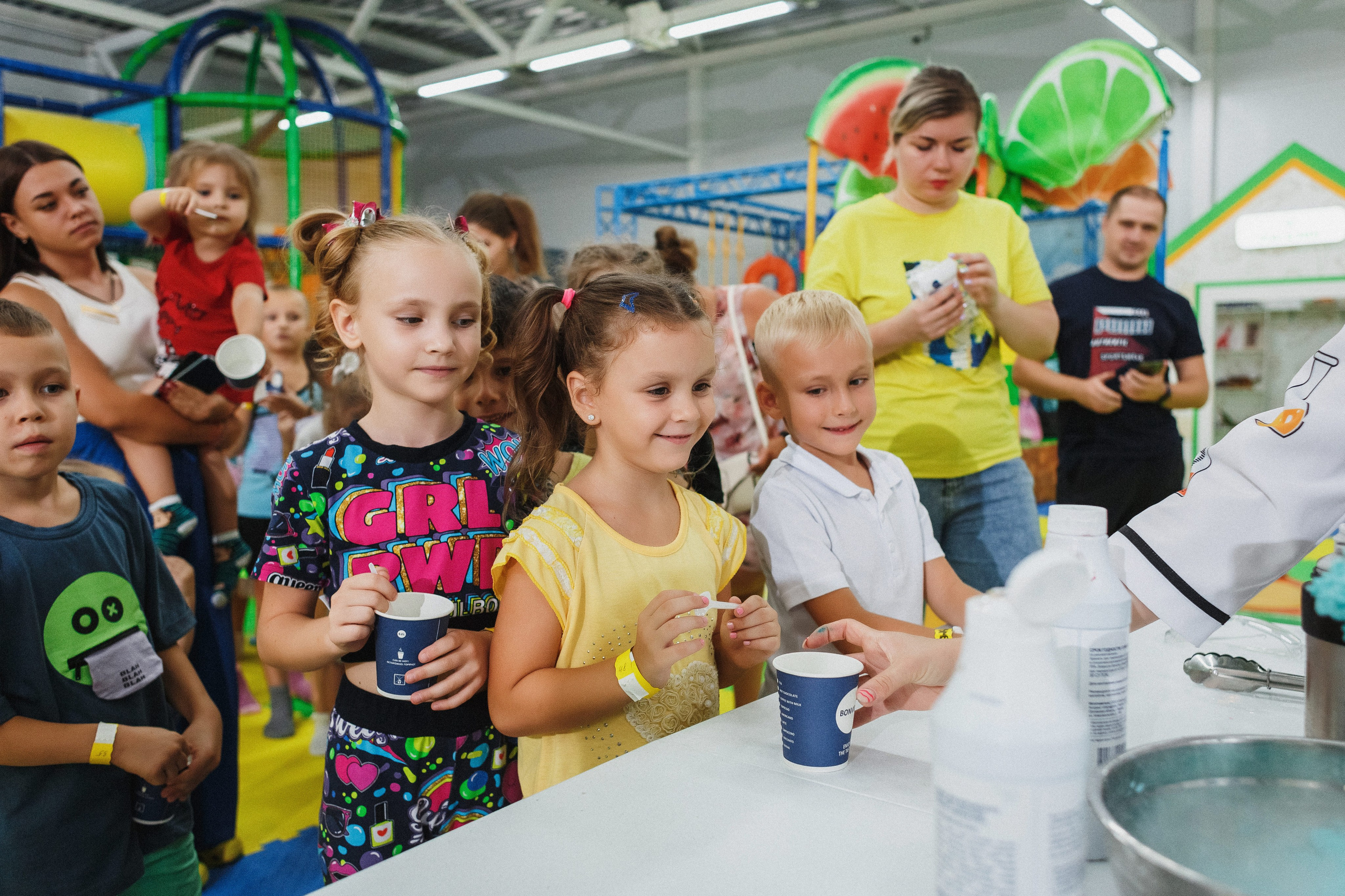 Волшебные моменты: детский праздник в игровой Клумба, Таганрог. Свадебный и семейный фотограф в Таганроге Бакарюк Антон