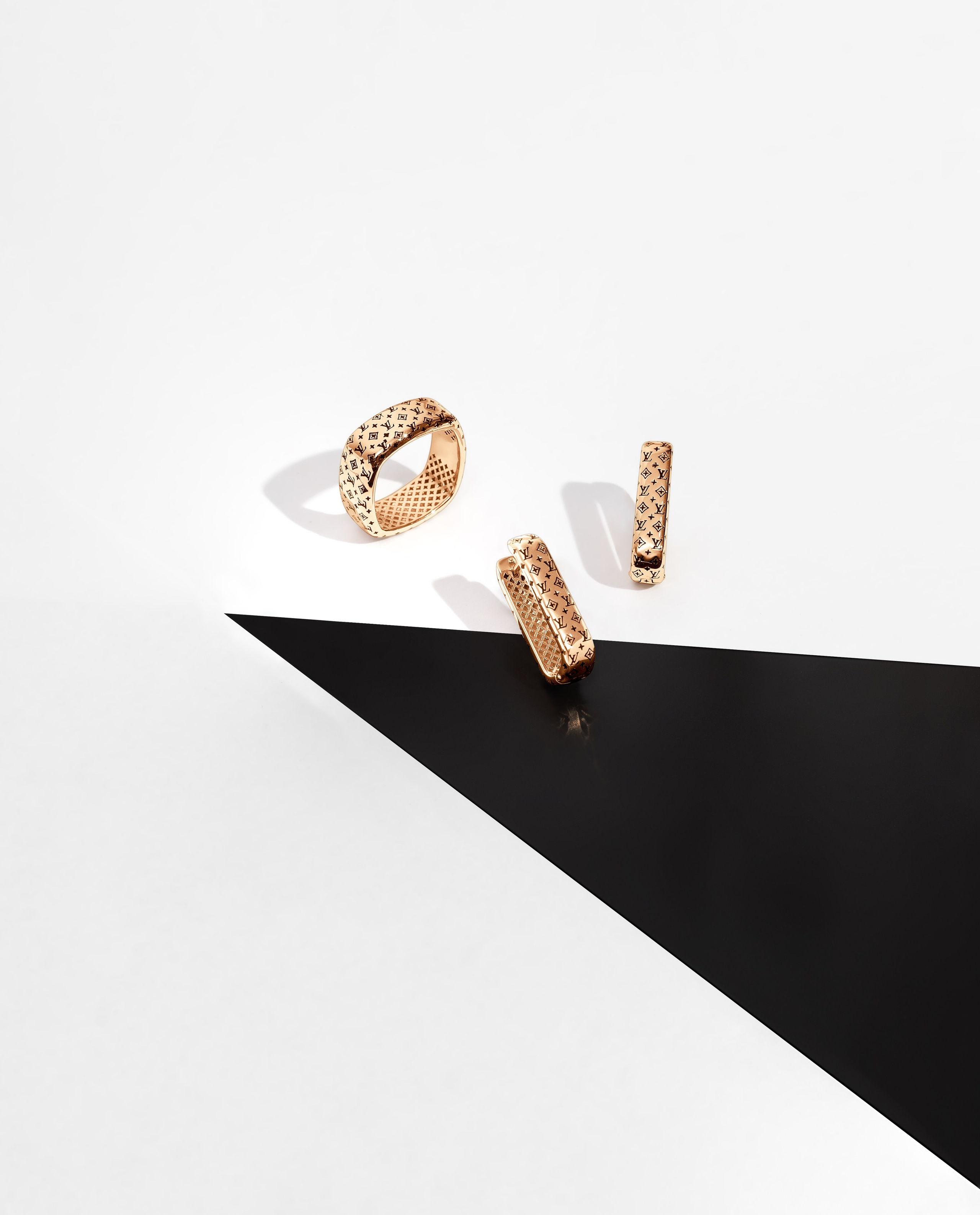 Ювелирная ретушь [реклама]. Ювелирная и предметная ретушь Каляева Екатерина