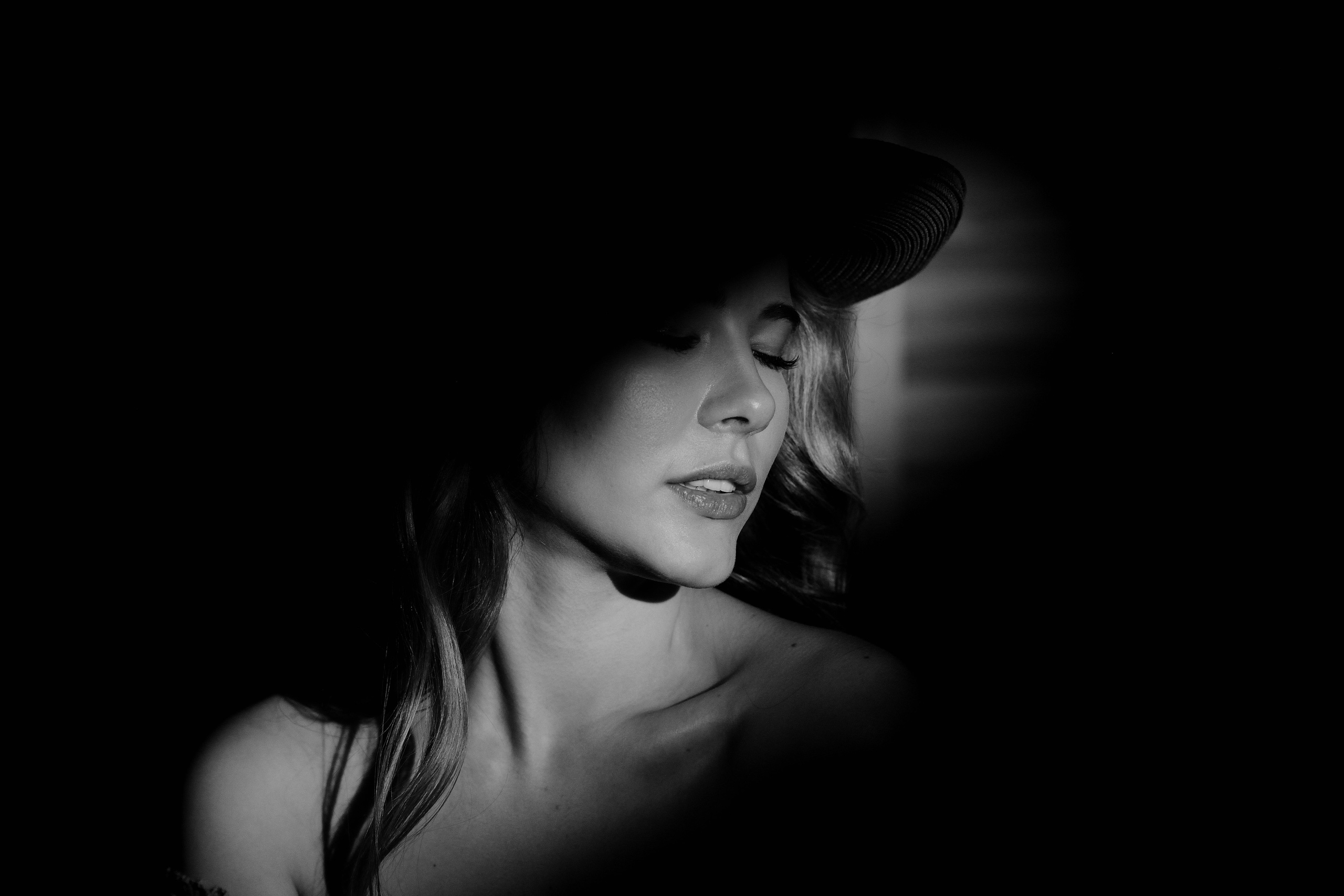 История со шляпой. Портретный фотограф в Озёрске (Челябинская область) Влад Шуман