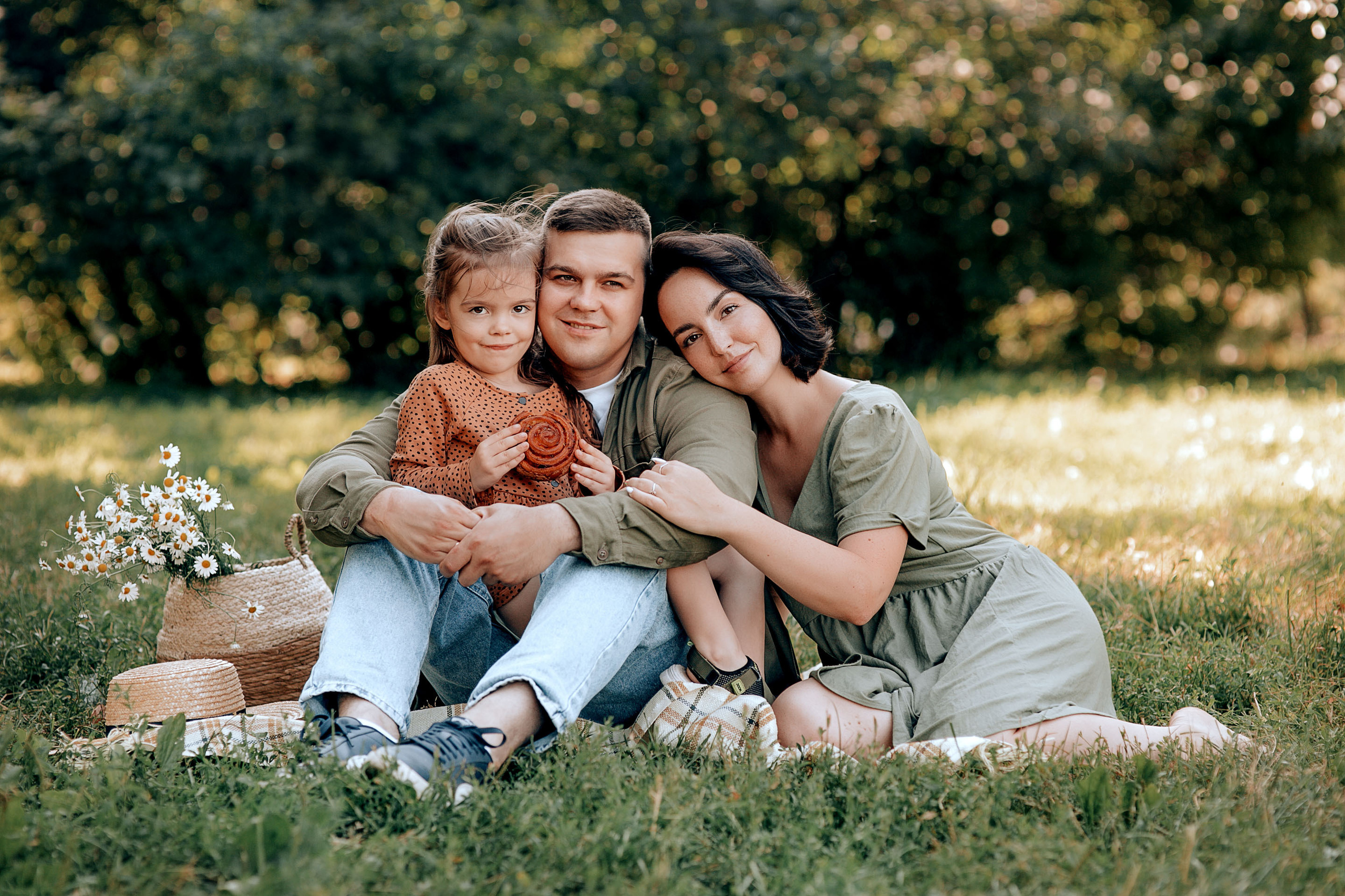 Илья, Маша, Ульяна и Миша. Главная