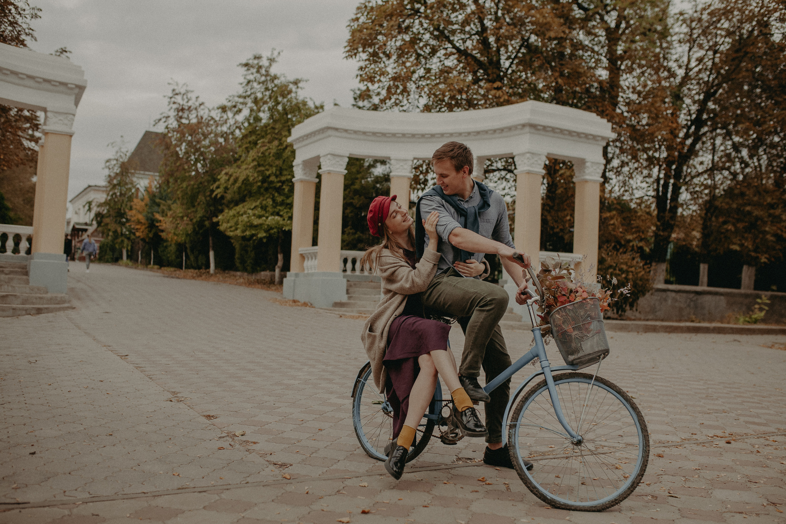 Осень в парке. Свадебный и семейный фотограф  Новочеркасск Виктория Литвиненко