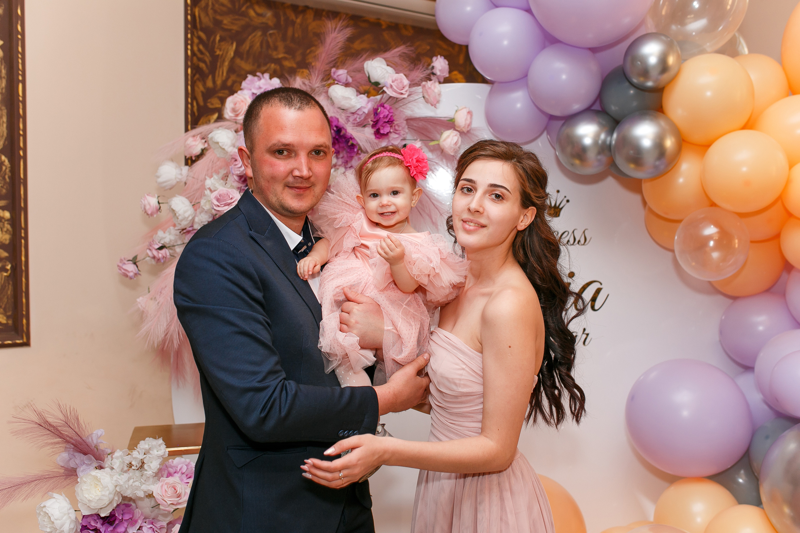 Виктория. Свадебный и семейный фотограф  Новочеркасск Виктория Литвиненко