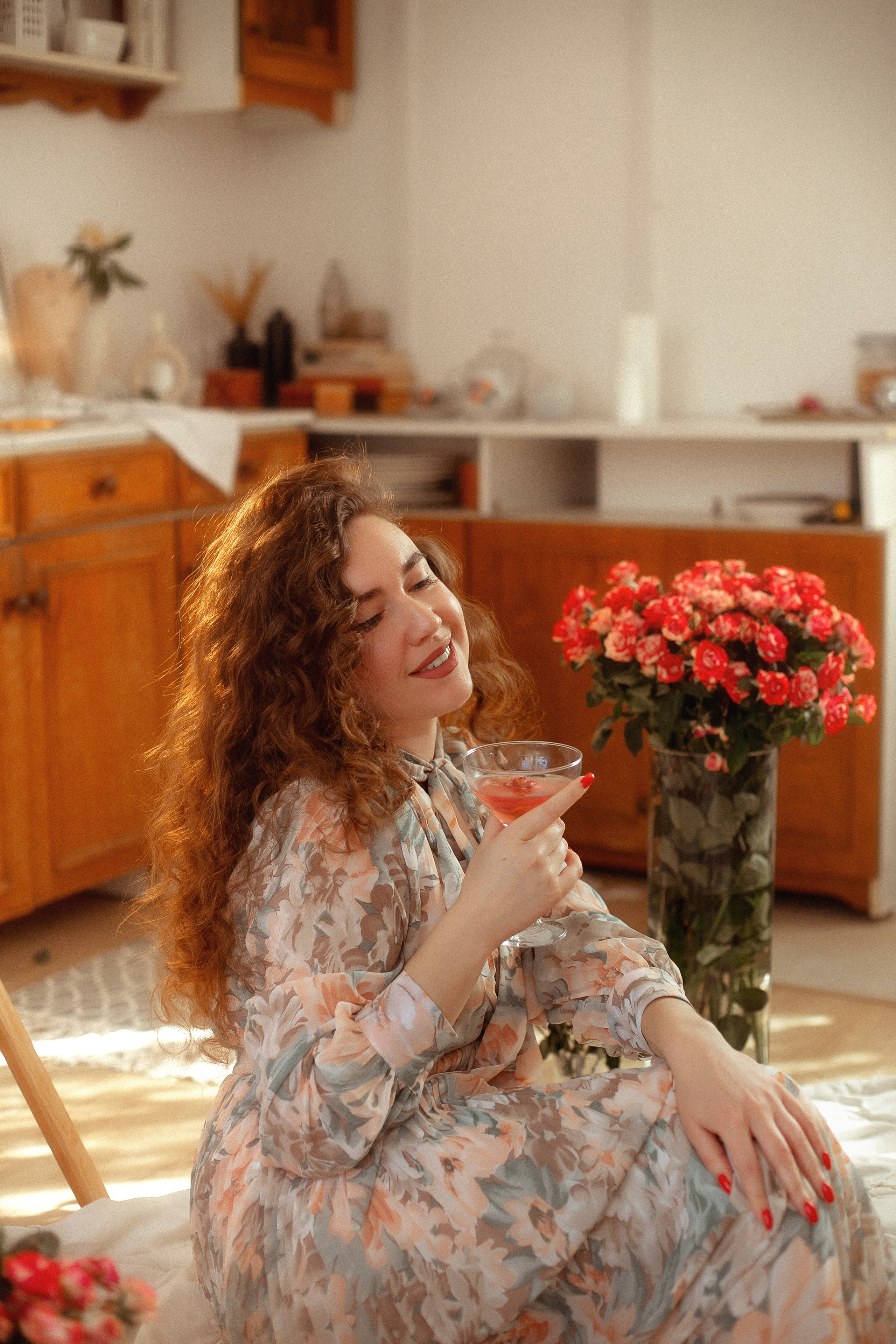 Индивидуальная фотосессия с розами и мольбертом. Свадебный и семейный фотограф  Новочеркасск Виктория Литвиненко