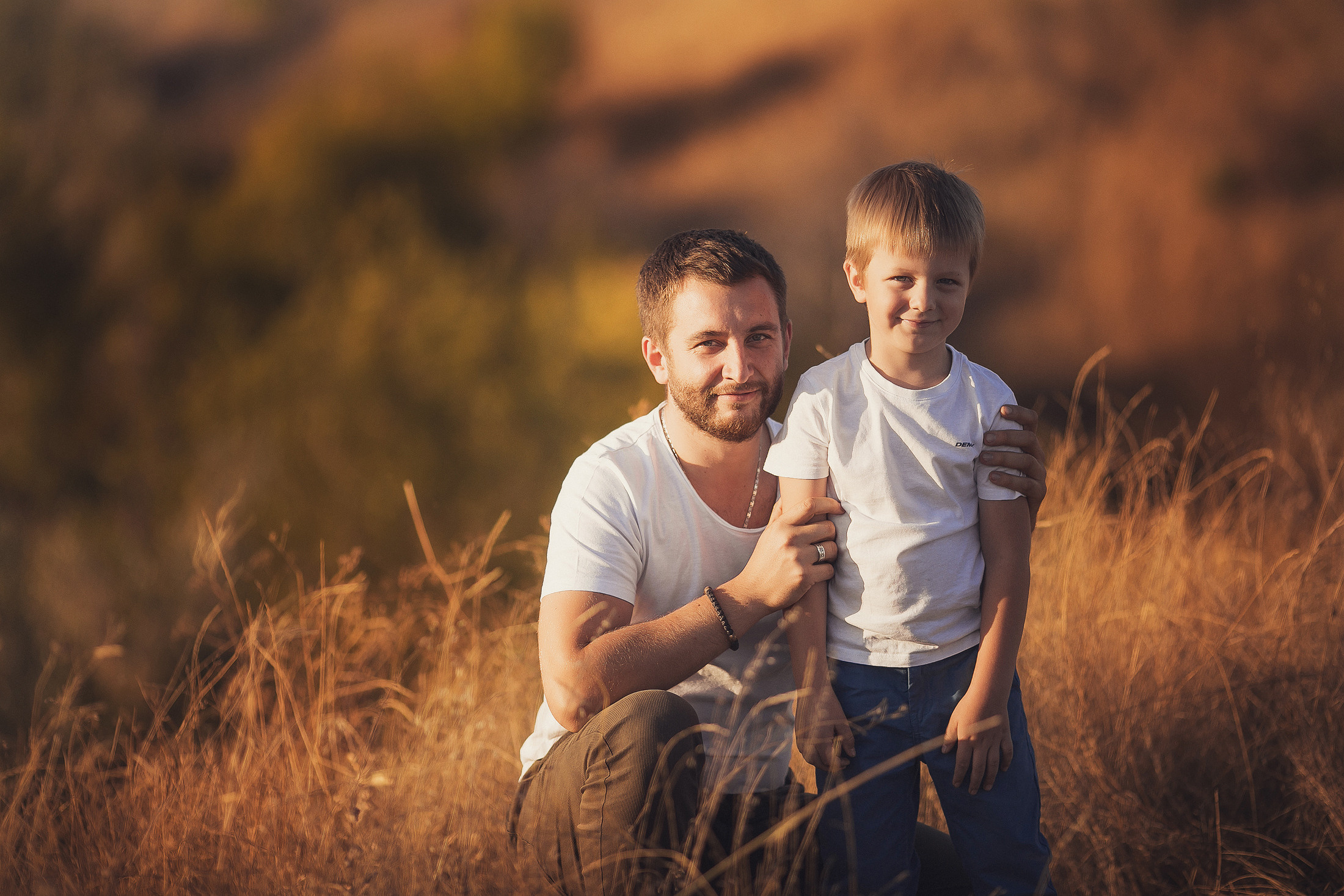 Семейная фотосессия на пруду на природе. Свадебный и семейный фотограф  Новочеркасск Виктория Литвиненко