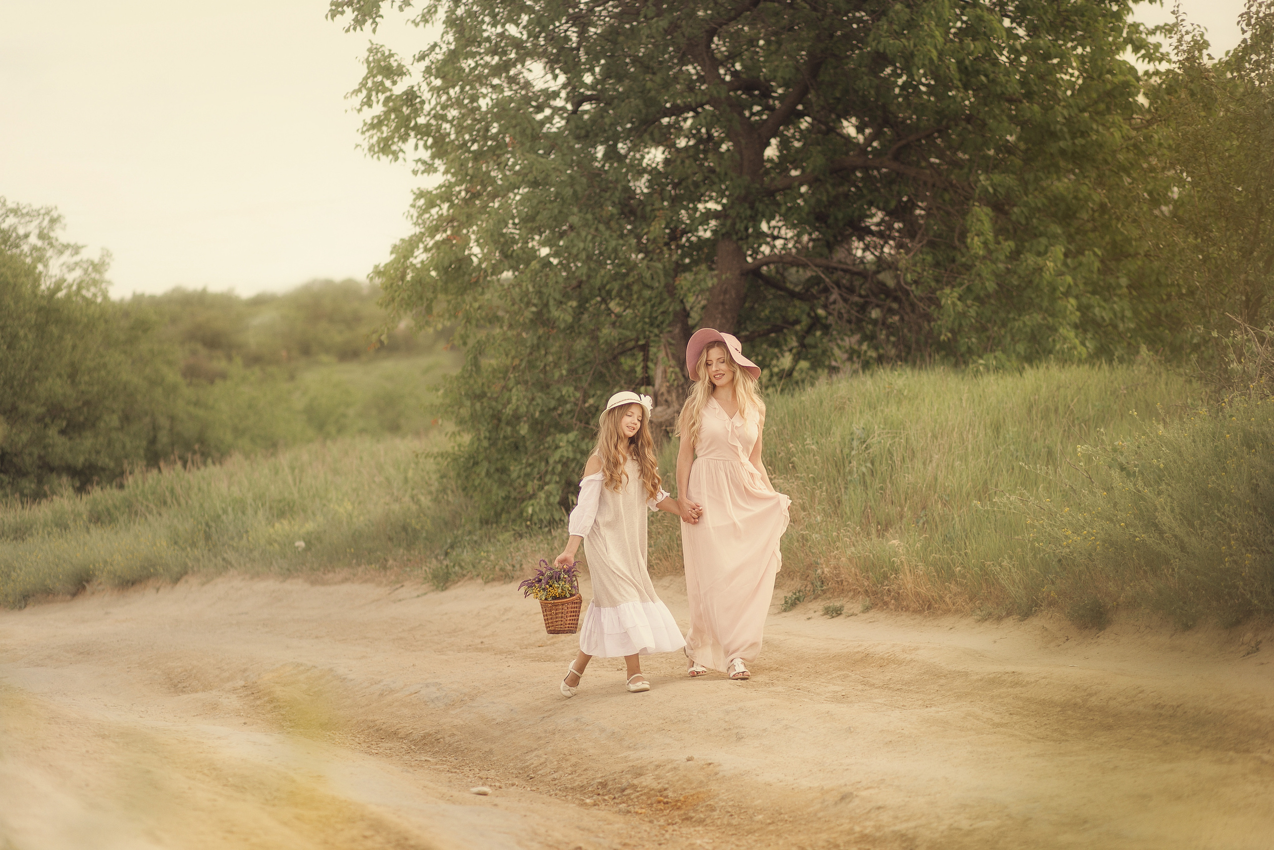 Наташа и Ева. Свадебный и семейный фотограф  Новочеркасск Виктория Литвиненко