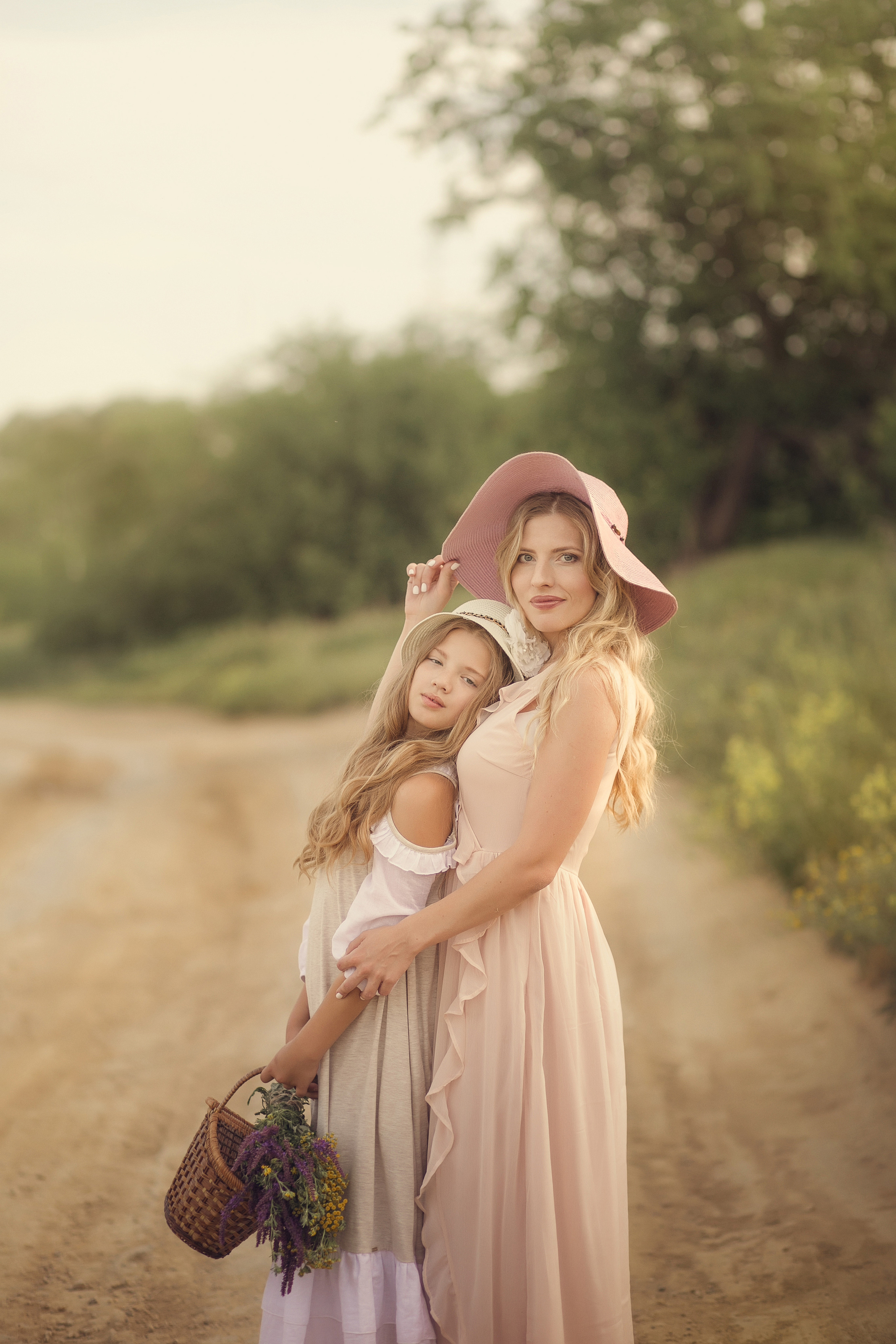 Наташа и Ева. Свадебный и семейный фотограф  Новочеркасск Виктория Литвиненко